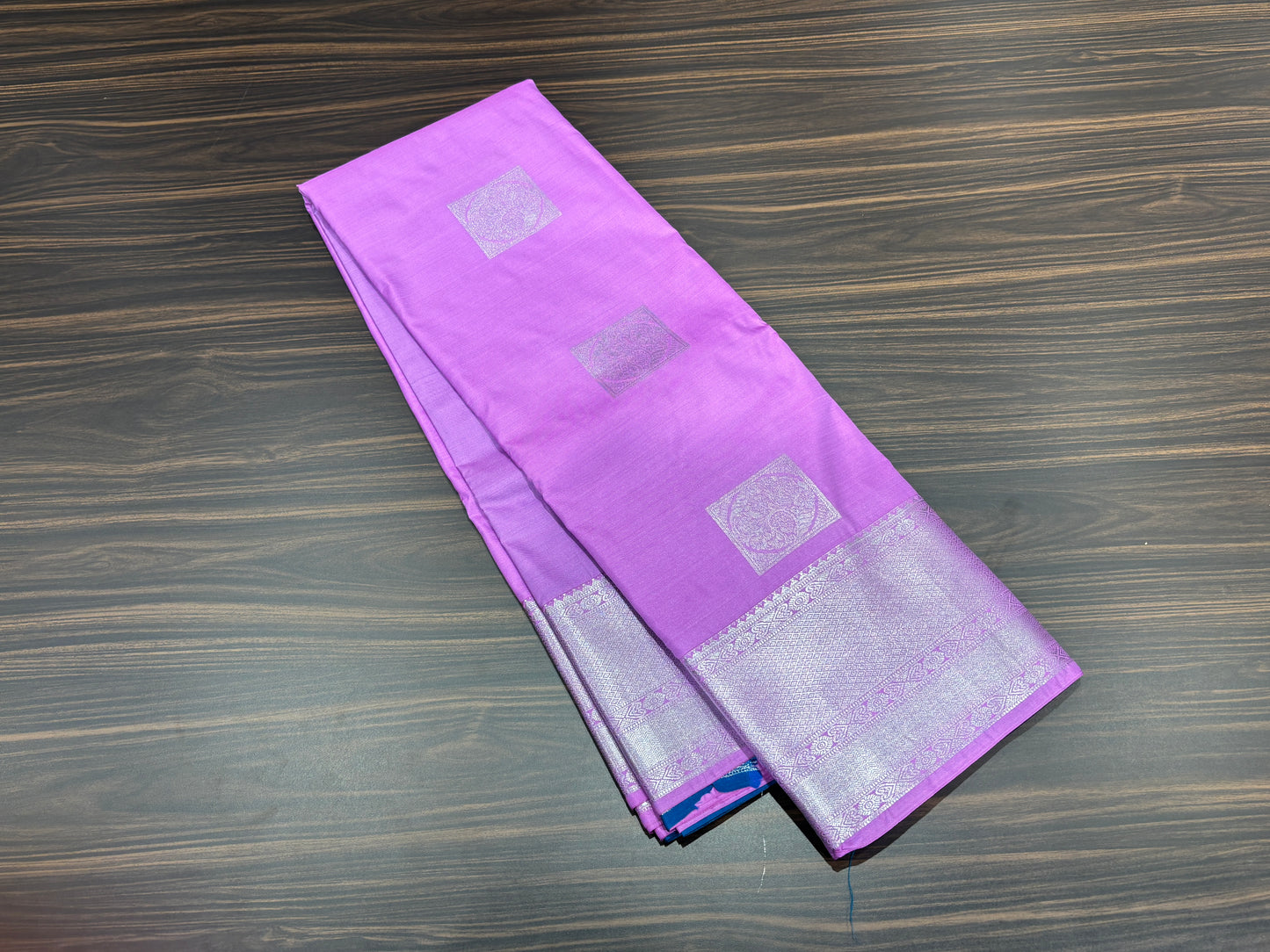 Semi Kanchipuram silk