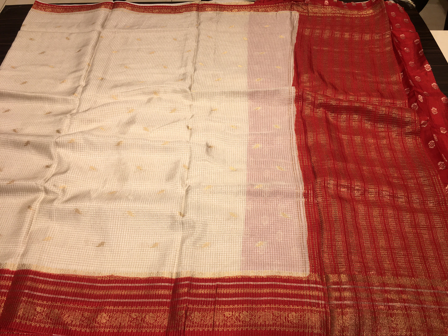 Moonga crape saree