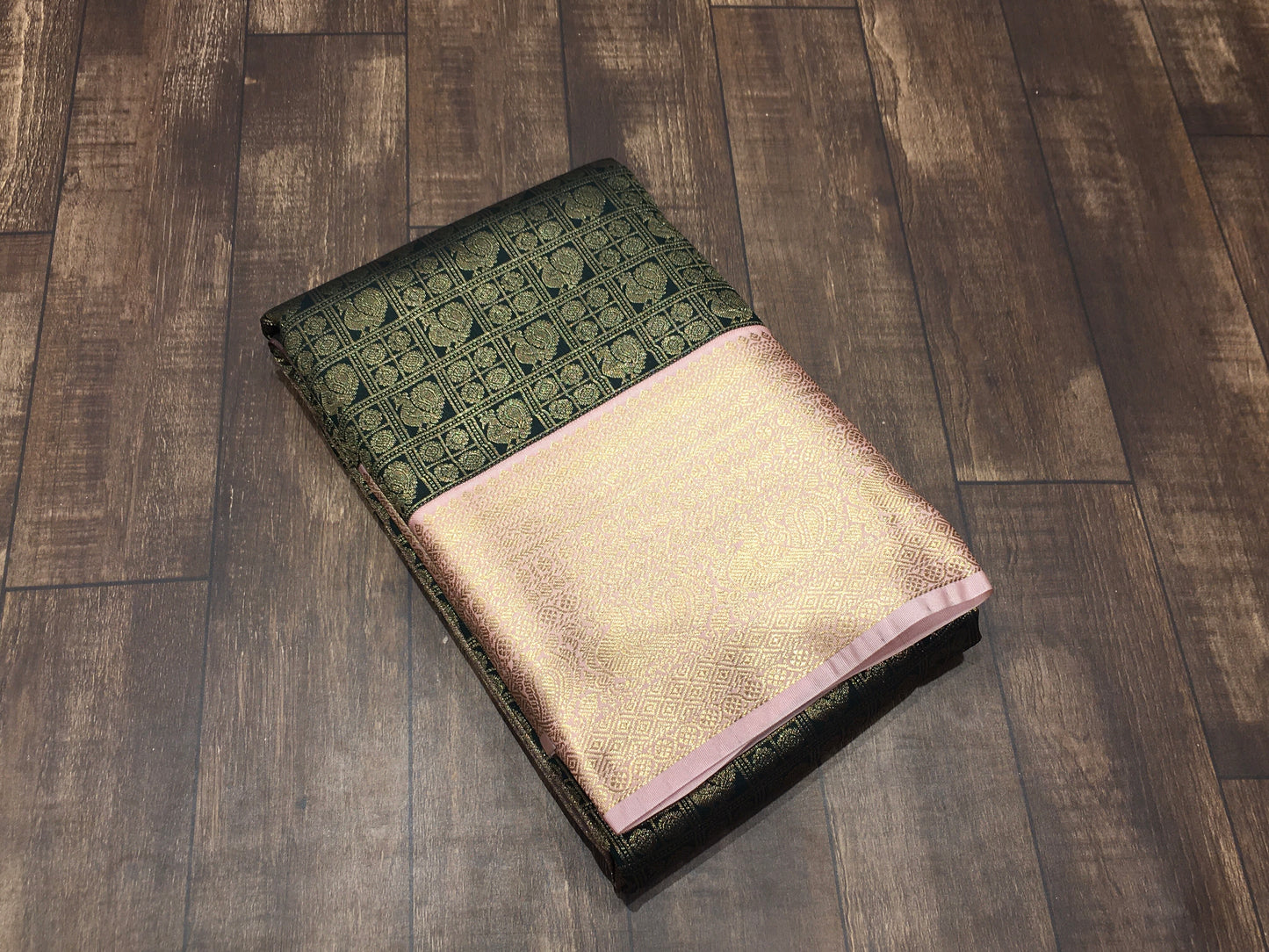 Semi Kanchipuram silk