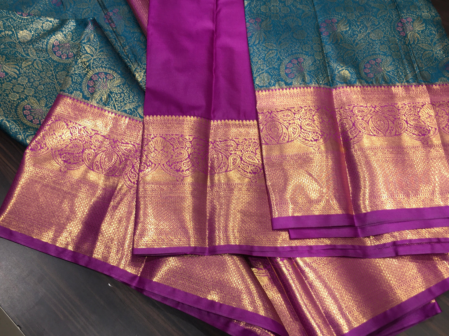 Semi Kanchipuram silk