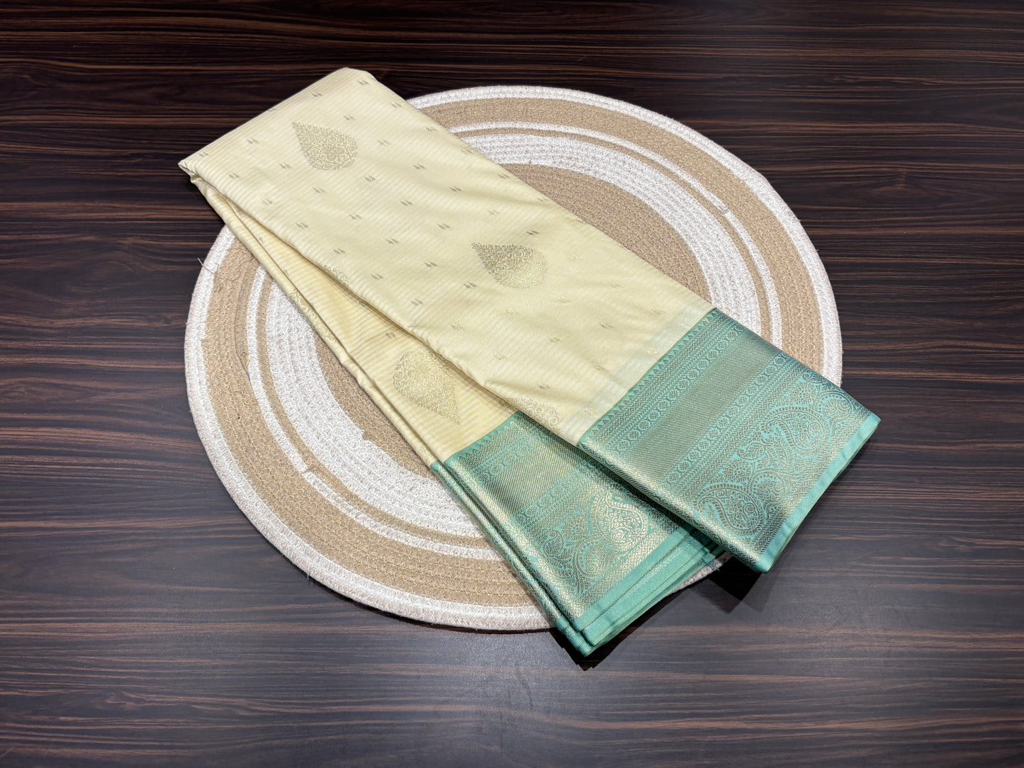Semi Kanchipuram silk