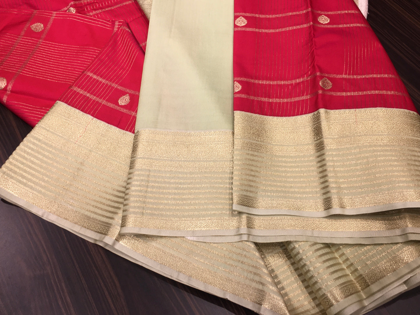 Semi Kanchipuram silk