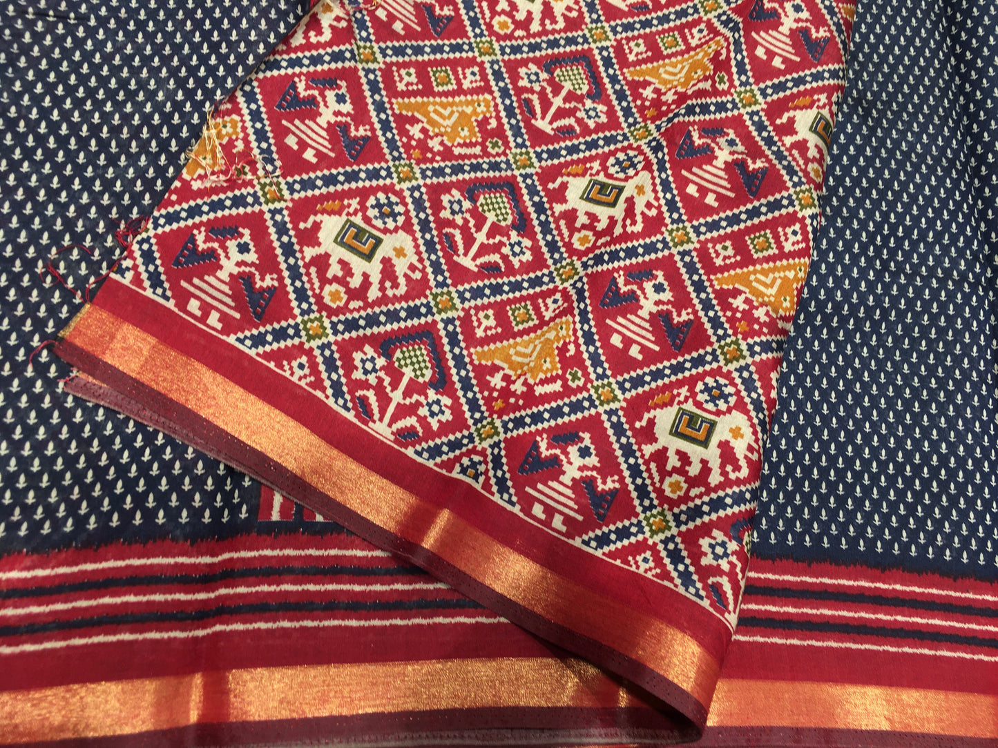 Malmal saree