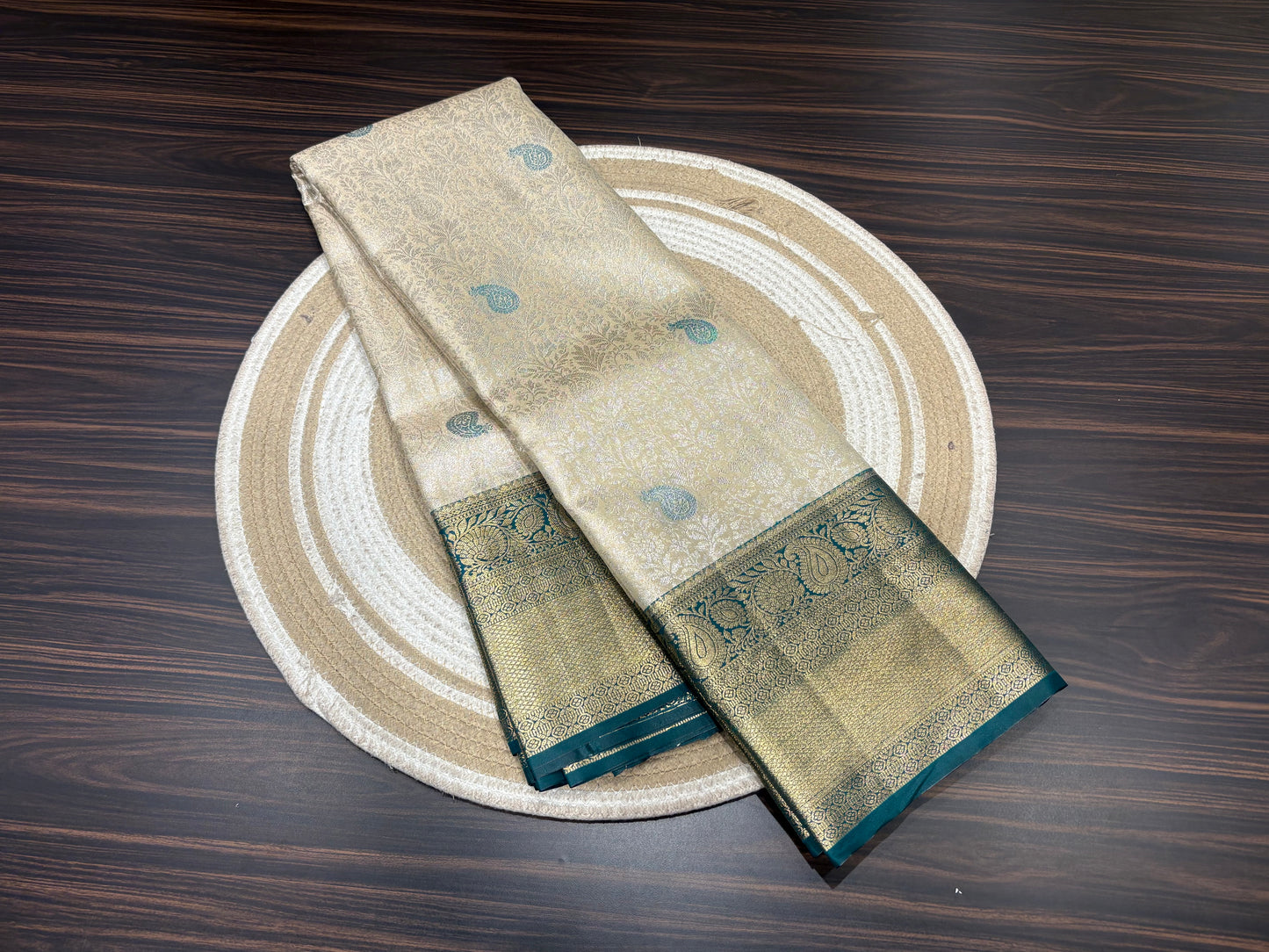 Semi Kanchipuram Tissue