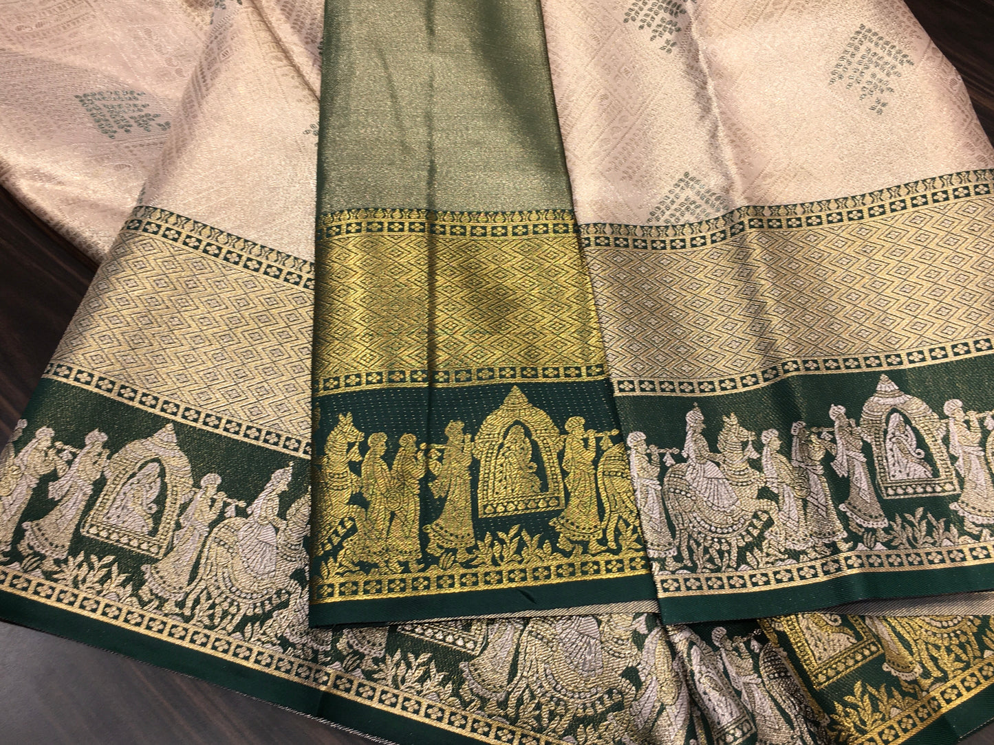 Semi Kanchipuram tissue