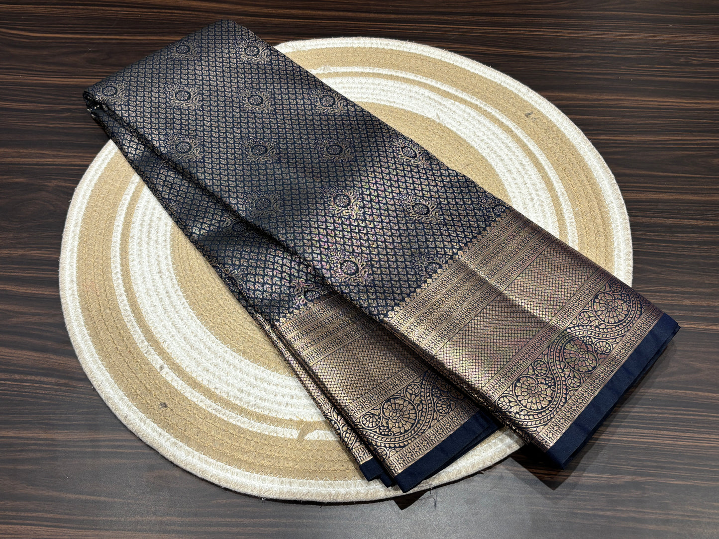 Semi Kanchipuram silk
