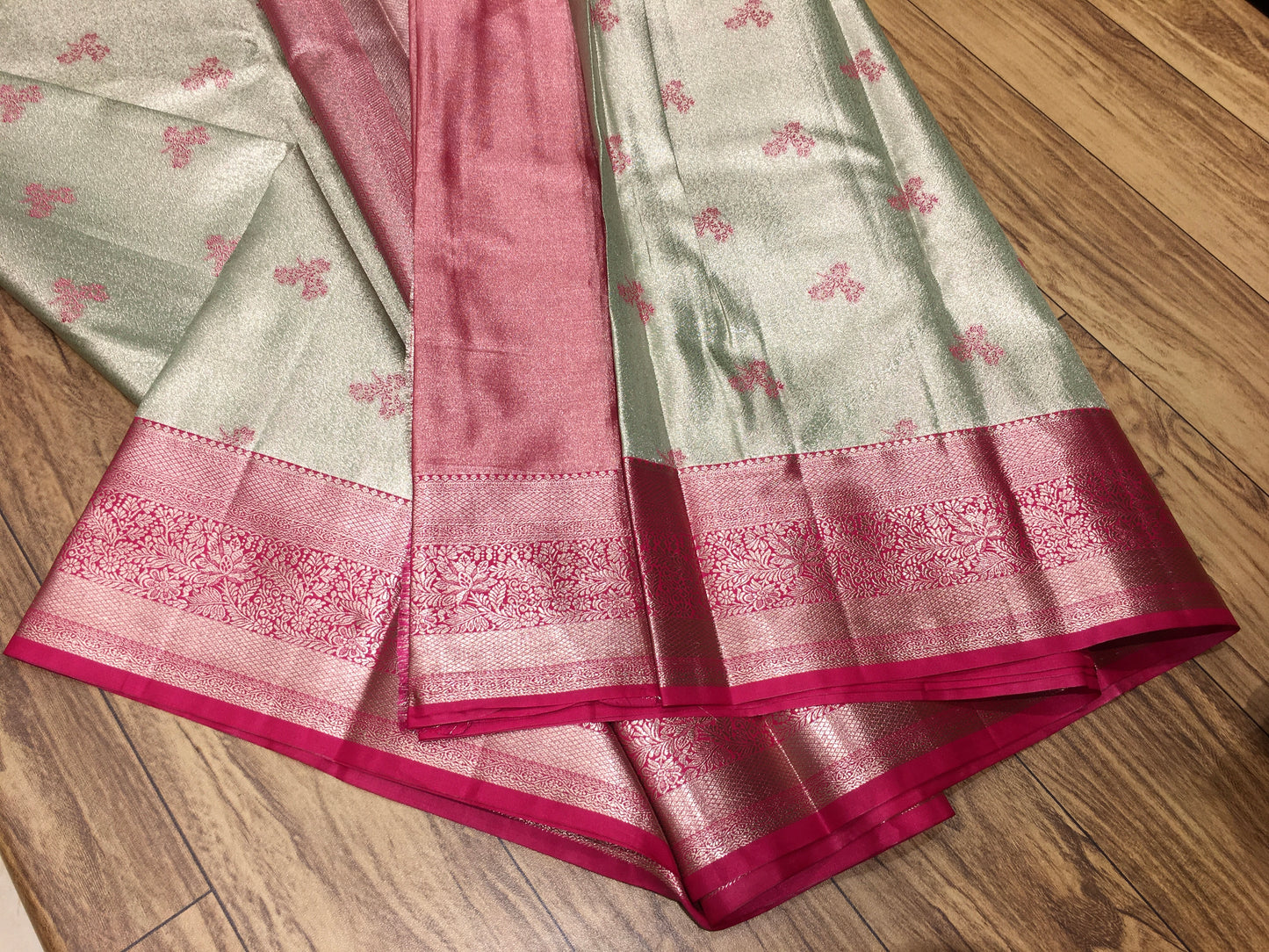 Semi Kanchipuram tissue