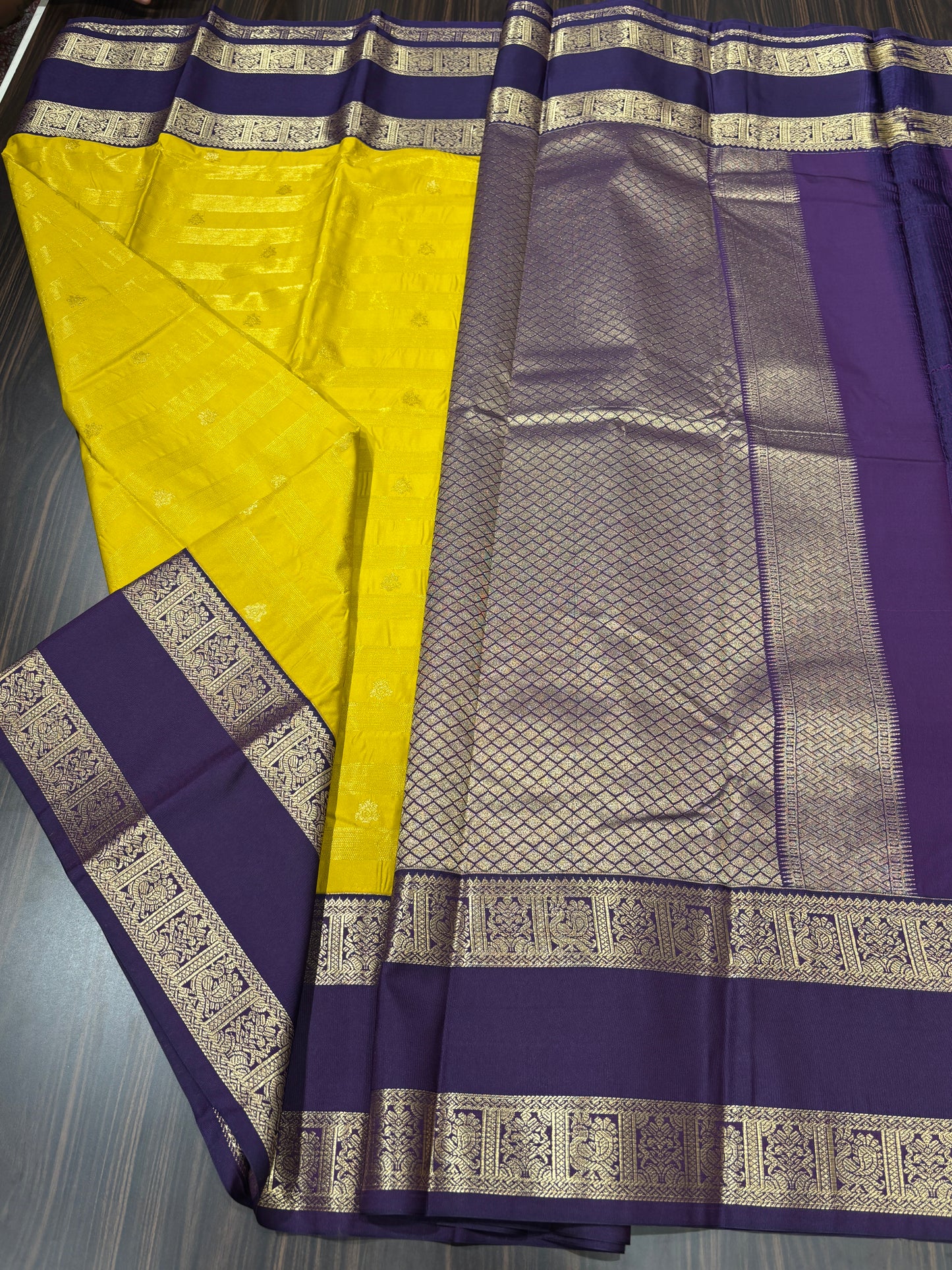 Semi Kanchipuram silk