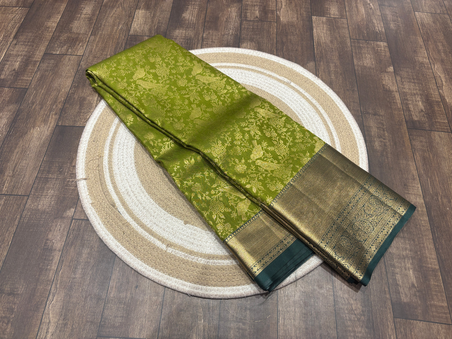 Semi Kanchipuram silk
