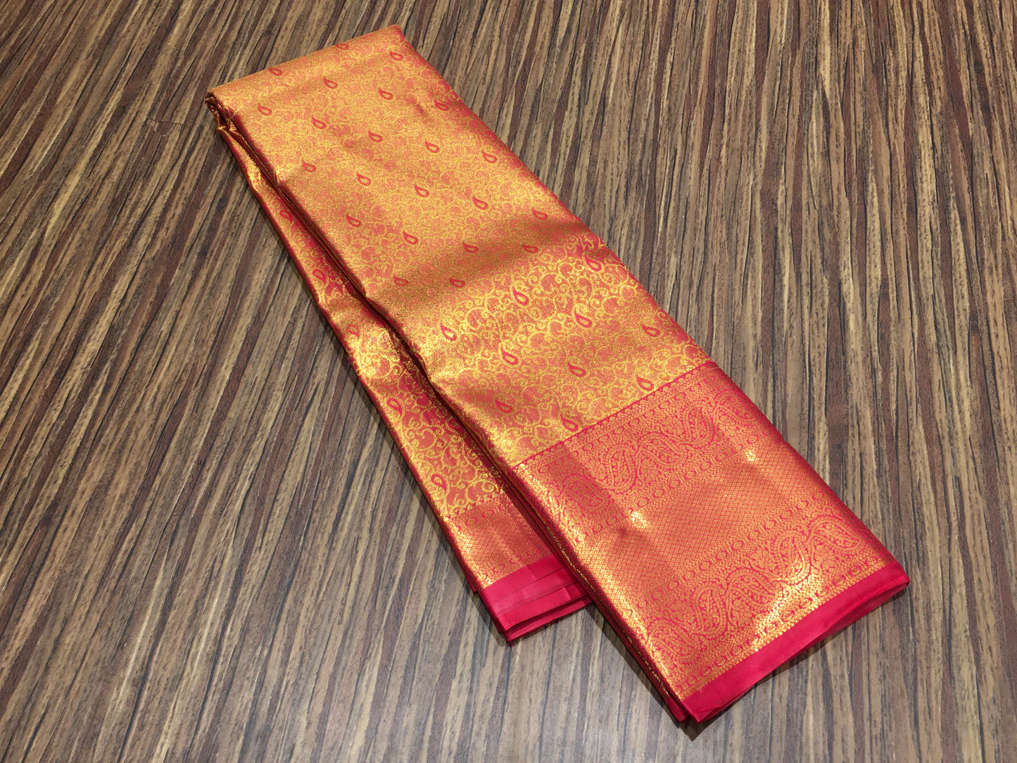 Semi kanchipuram tissue