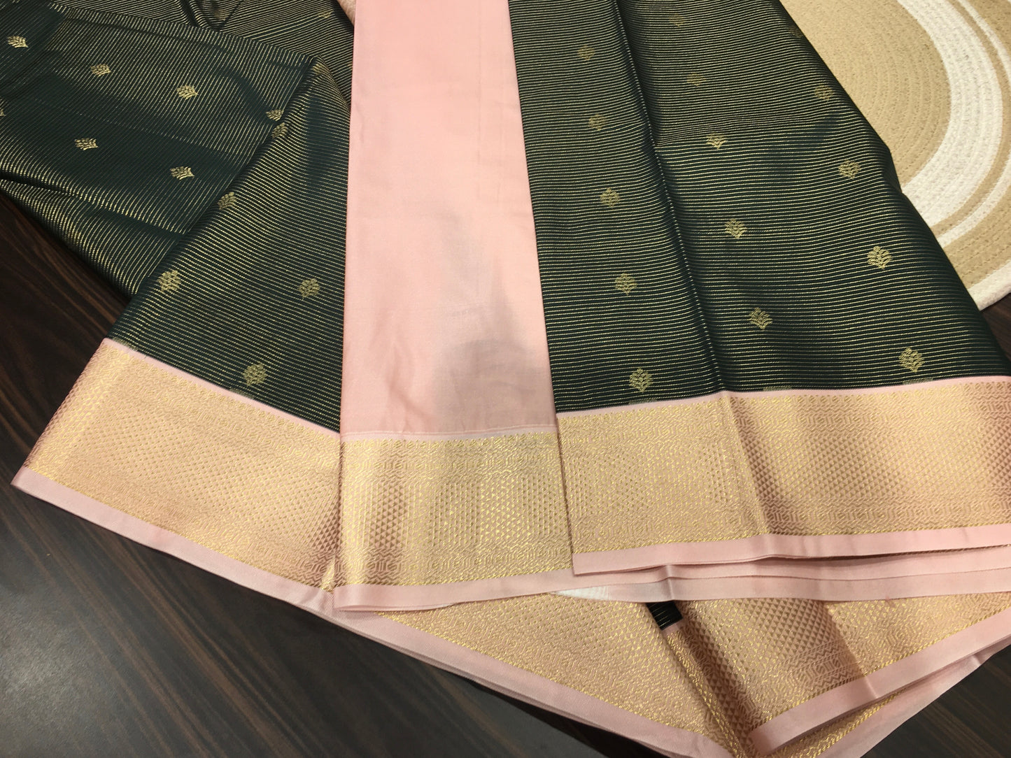 Semi Kanchipuram silk