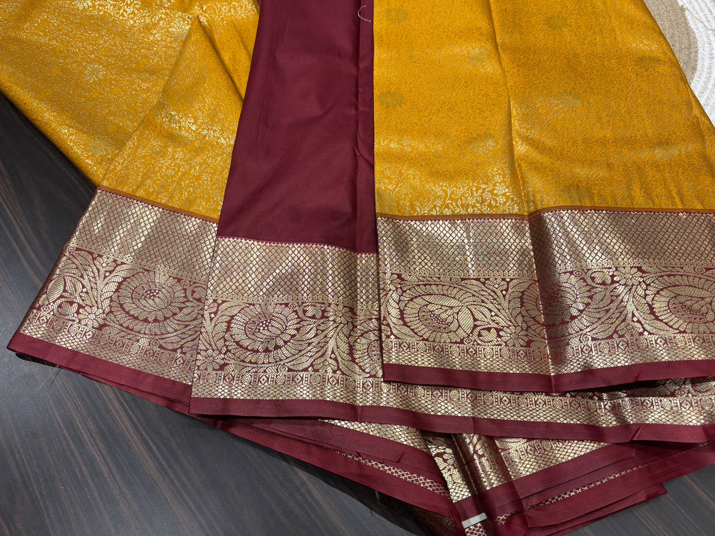 Semi Kanchipuram silk