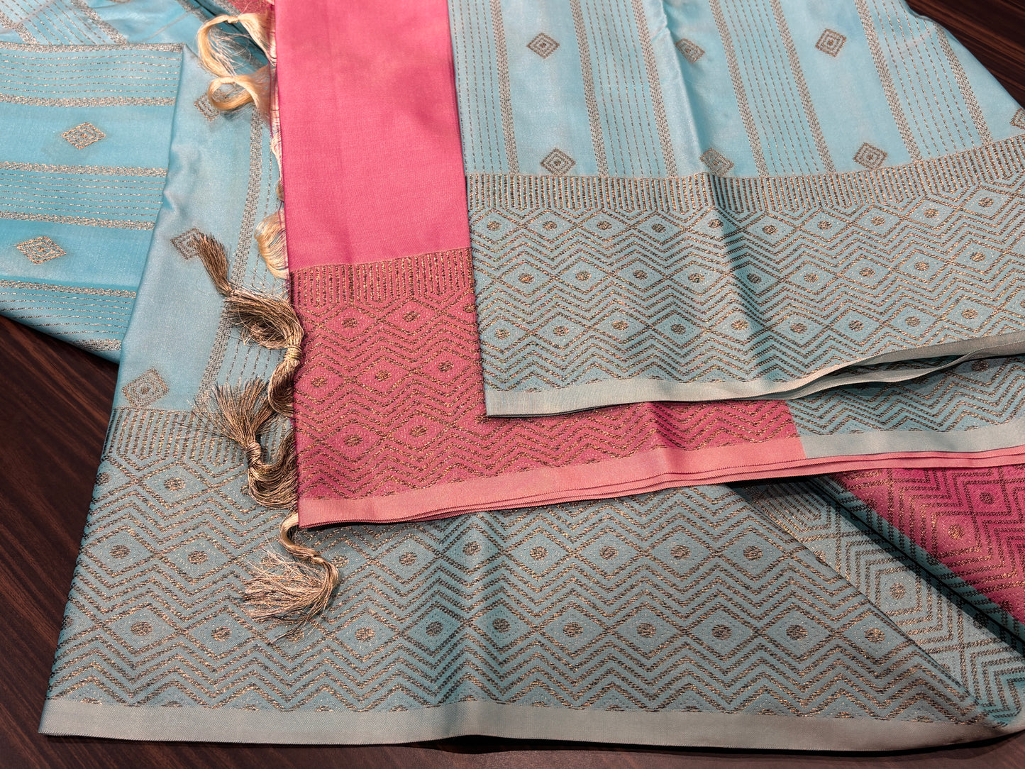 Semi Kanchipuram silk