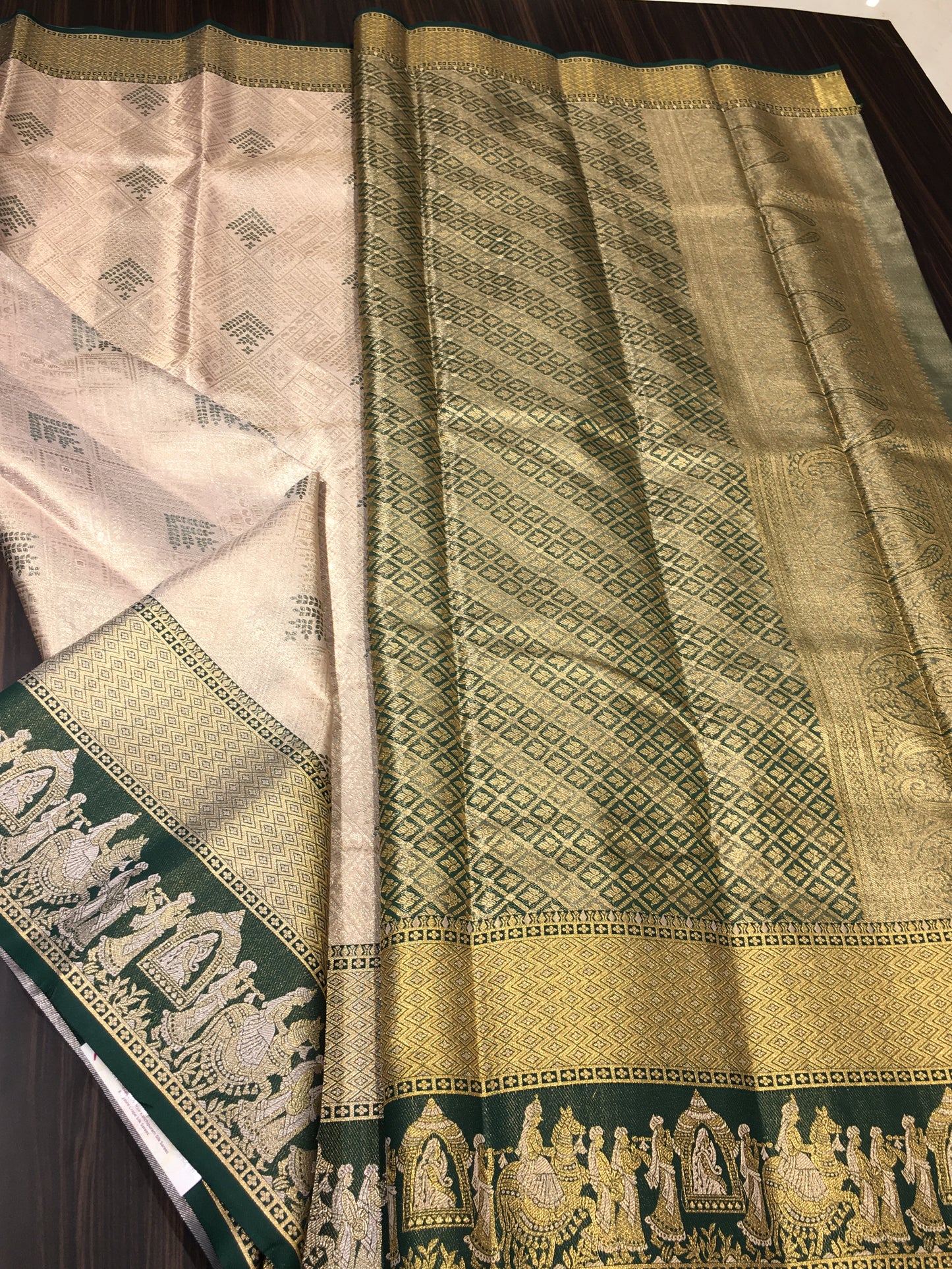 Semi Kanchipuram Tissue