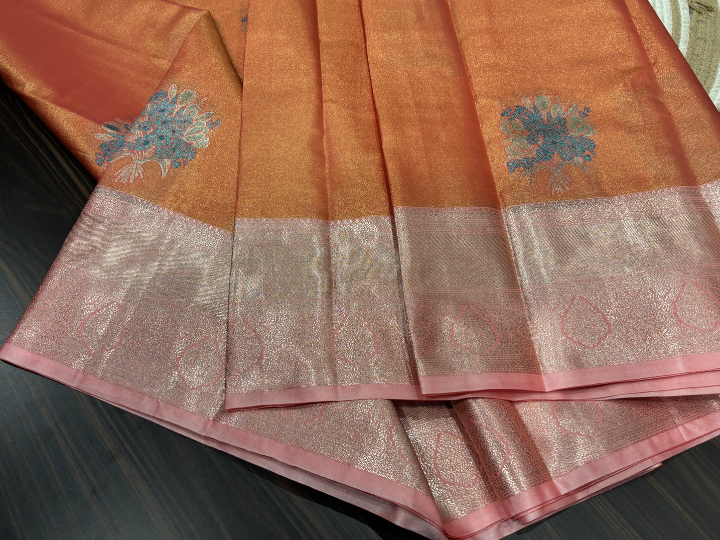 Semi Kanchipuram tissue