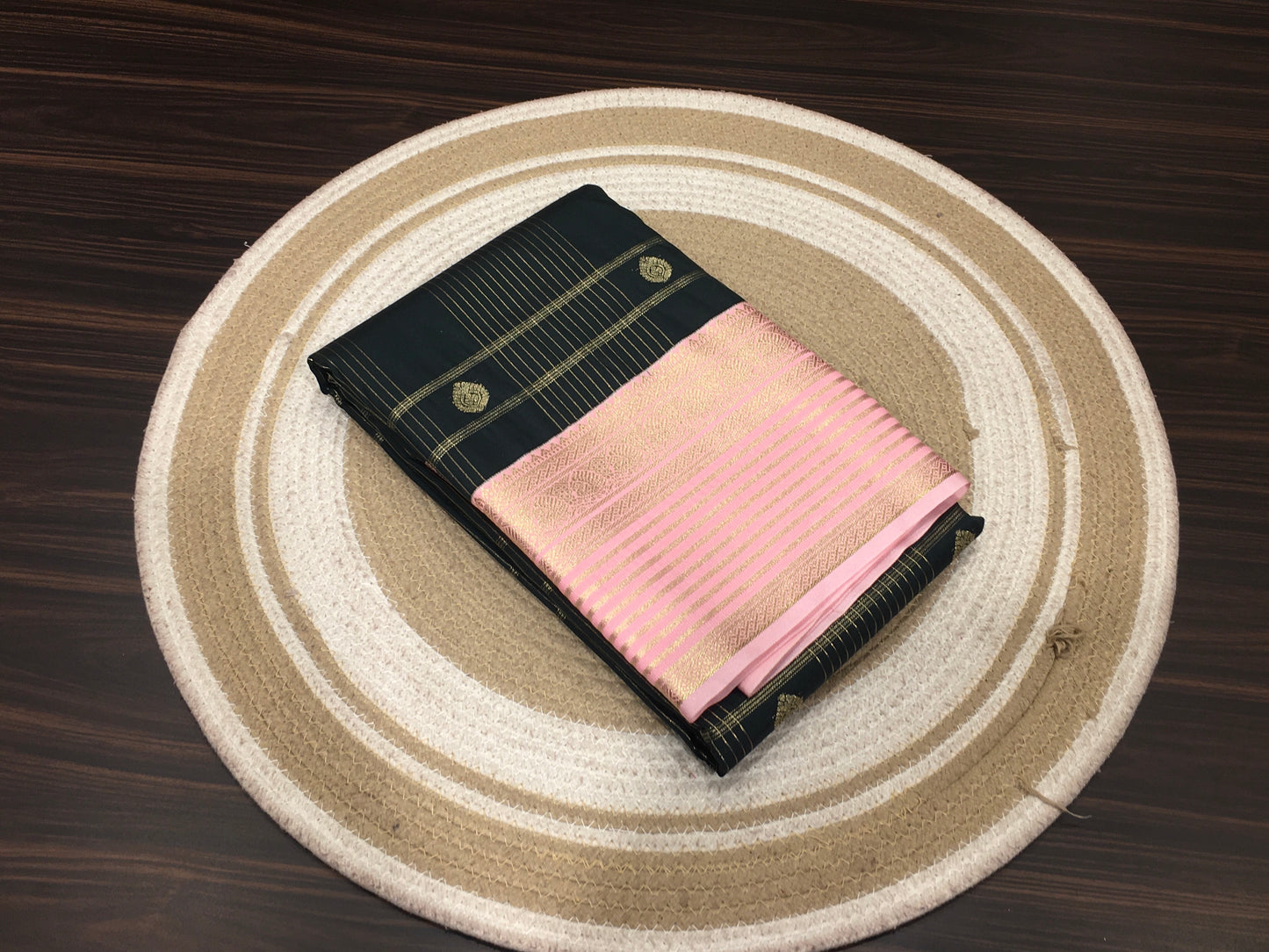 Semi Kanchipuram silk