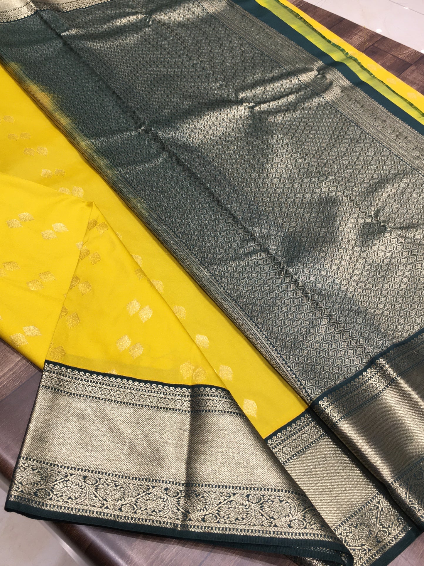 Semi Kanchipuram silk