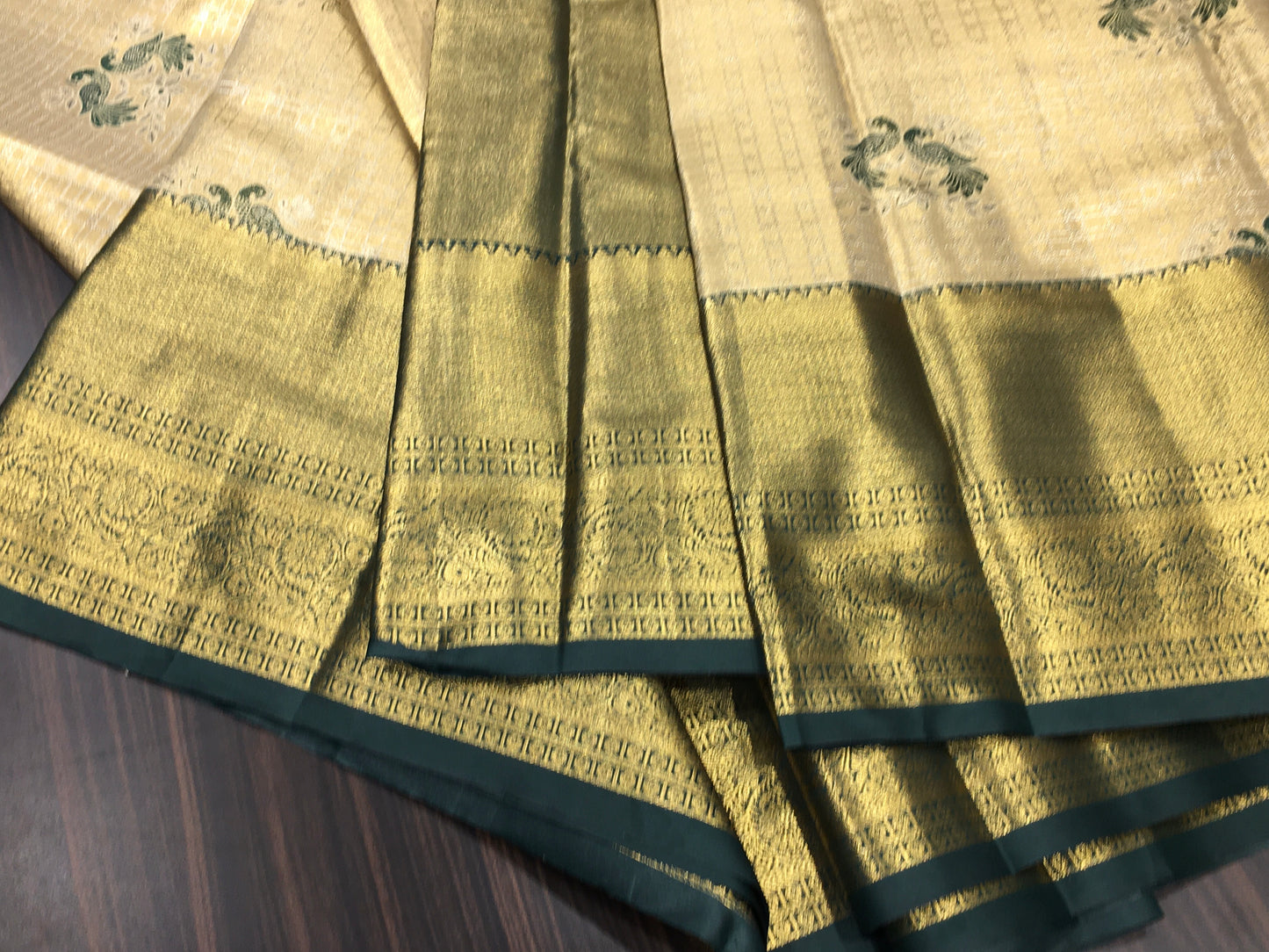 Semi Kanchipuram tissue