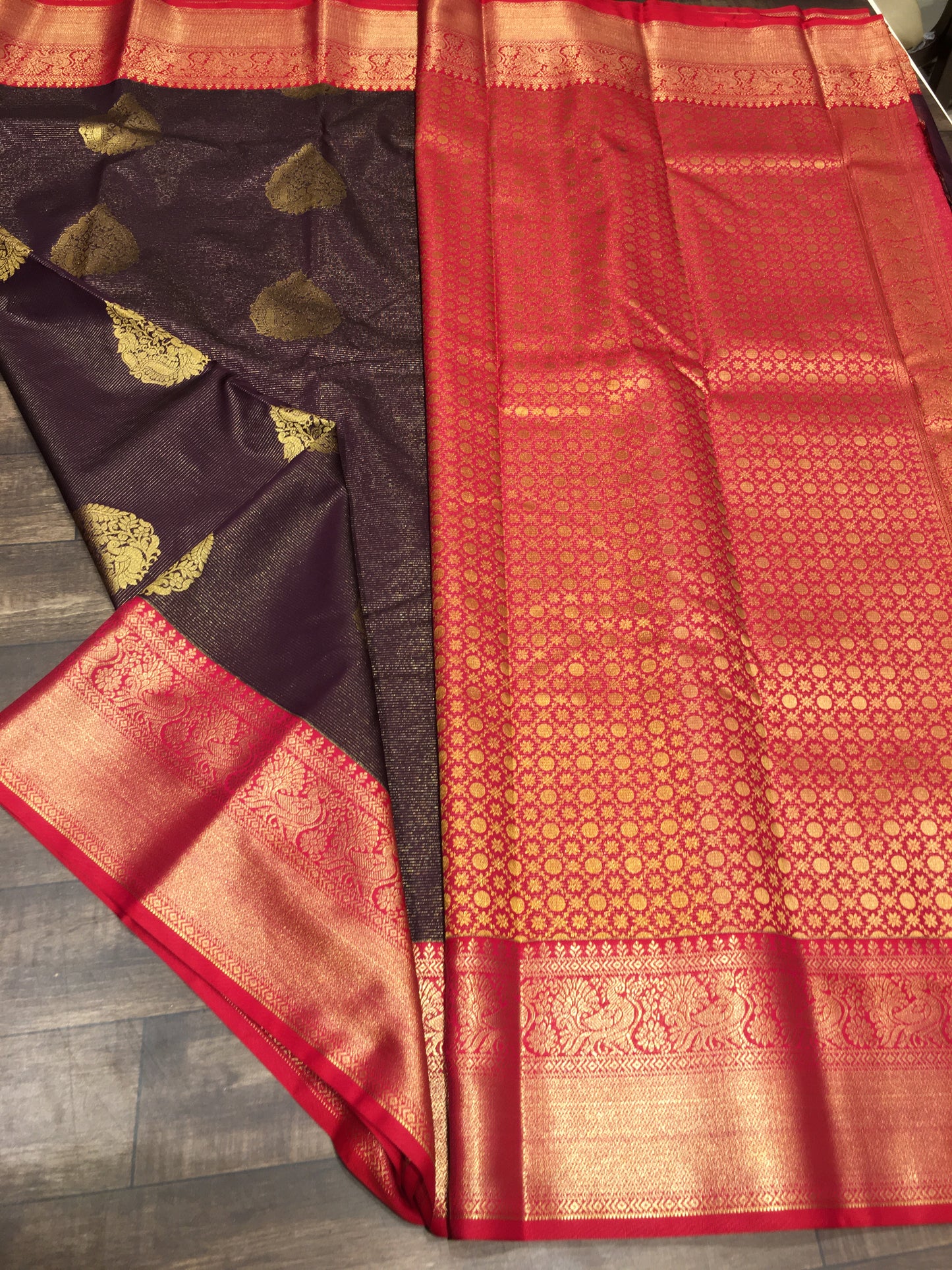 Semi Kanchipuram silk