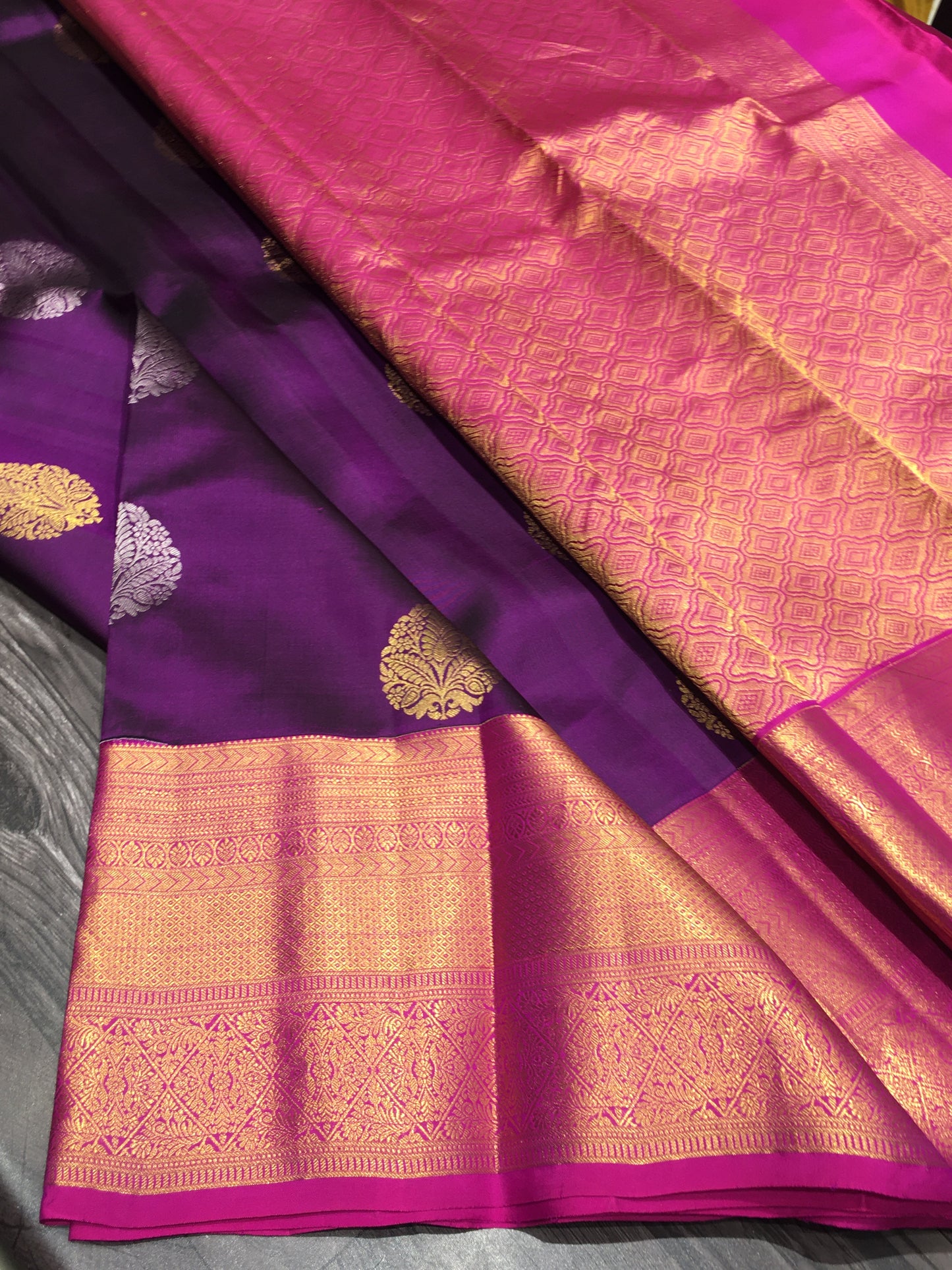 Pure kanchipuram silk
