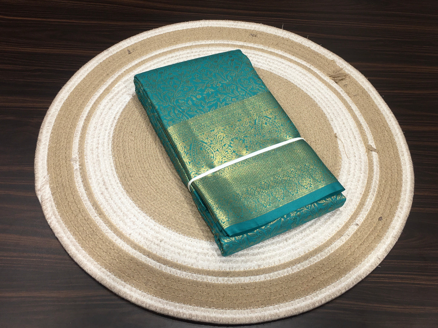 Semi Kanchipuram silk