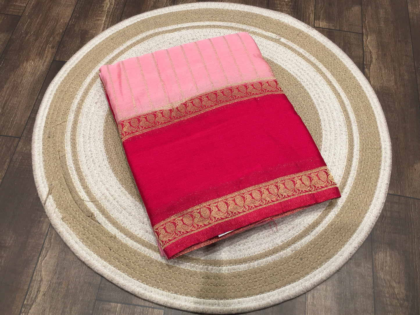 Wrinkle chiffon saree