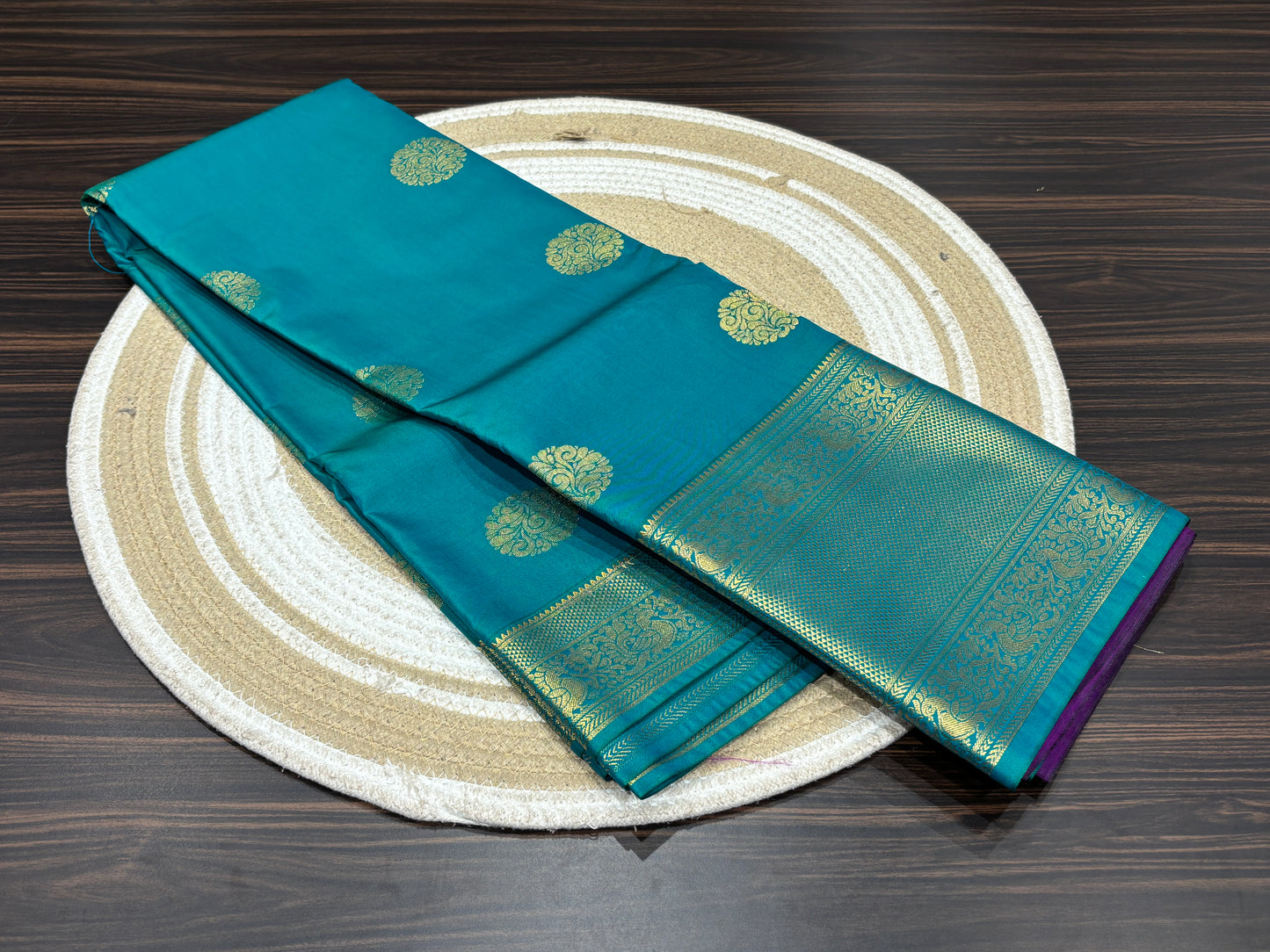 Semi Kanchipuram silk