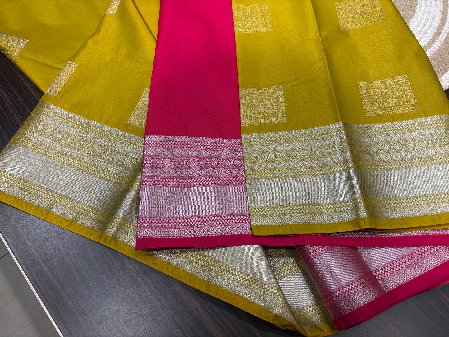 Semi Kanchipuram silk