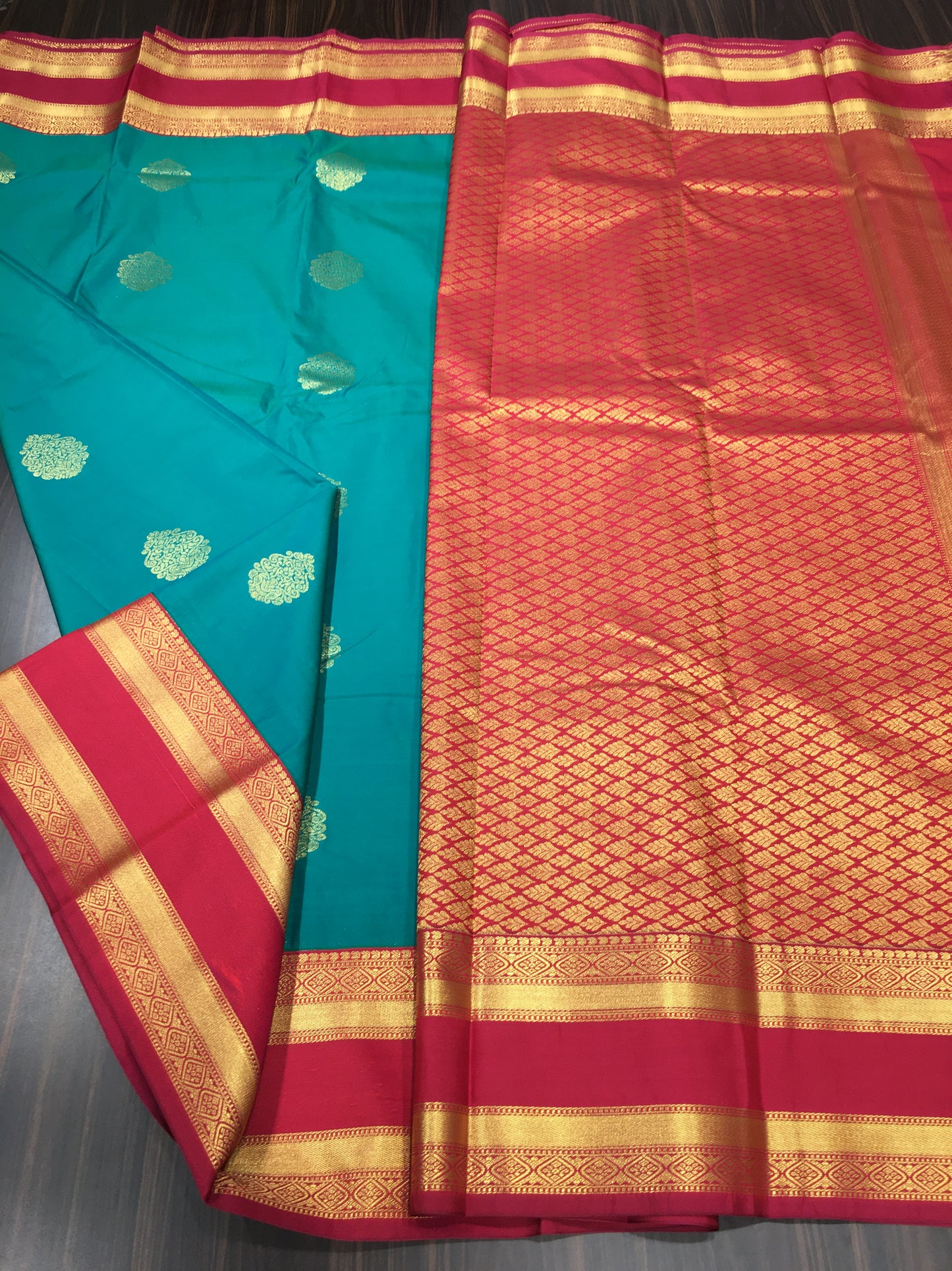 Semi Kanchipuram silk