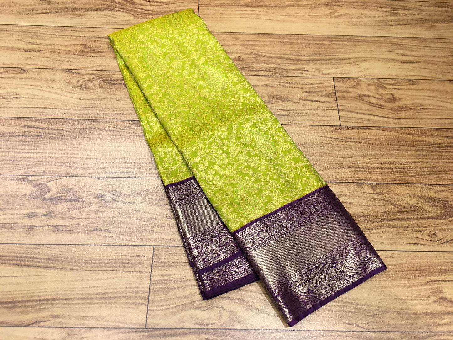 Semi Kanchipuram brocade