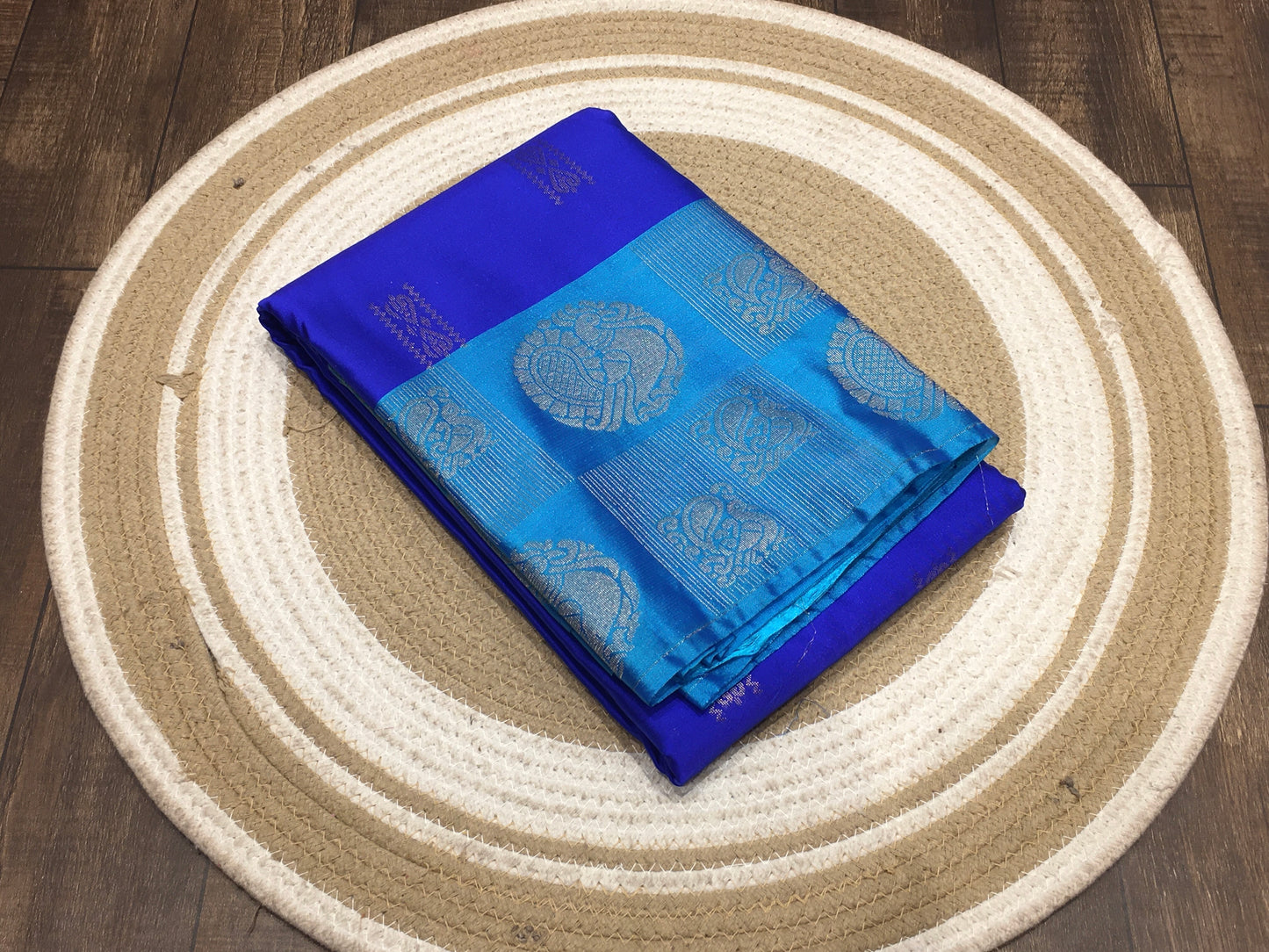 Semi Kanchipuram silk