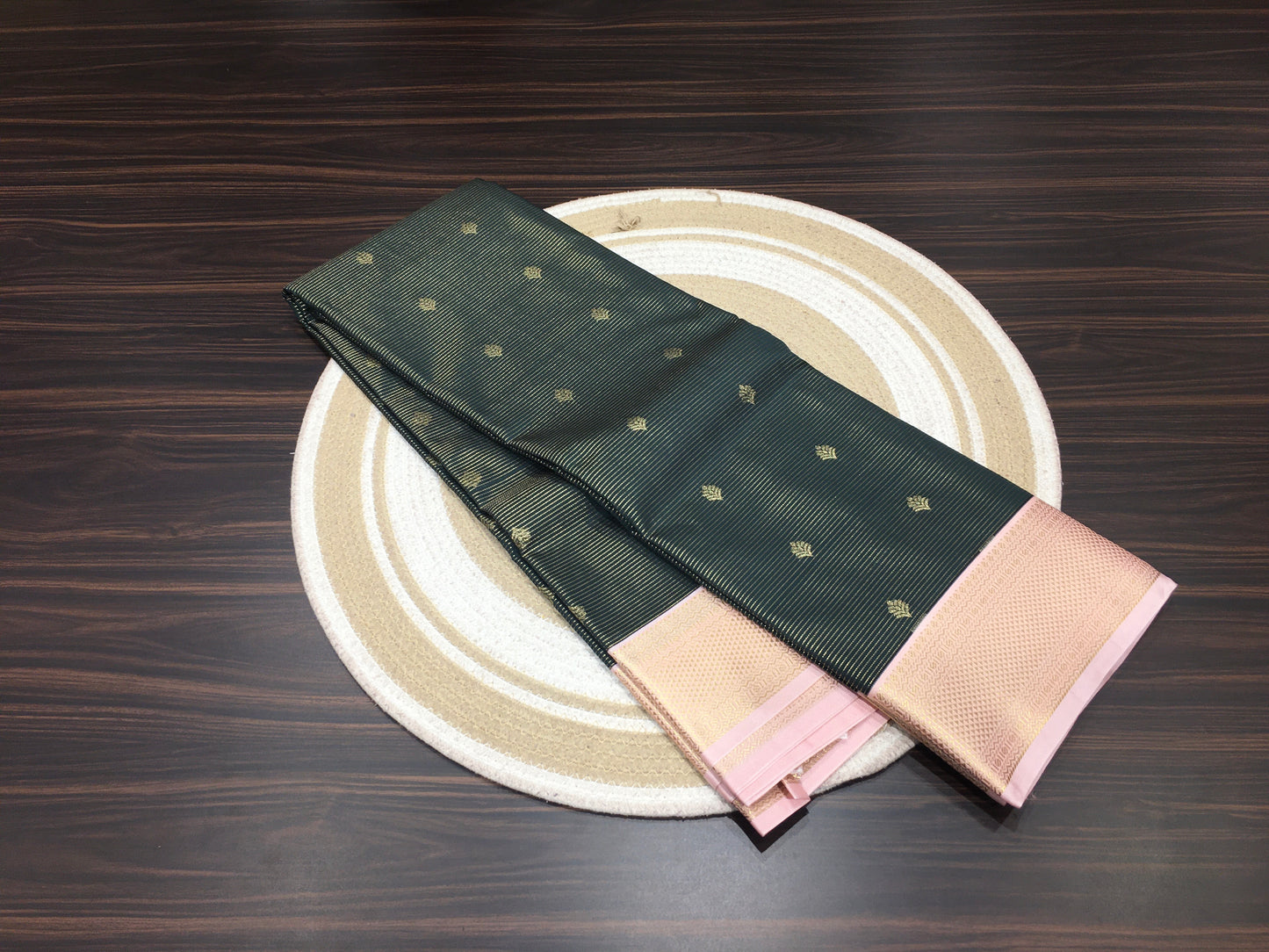 Semi Kanchipuram silk