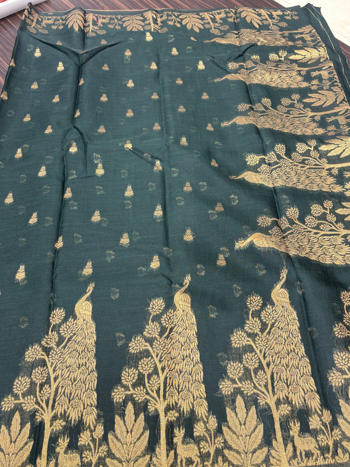 Dola silk saree