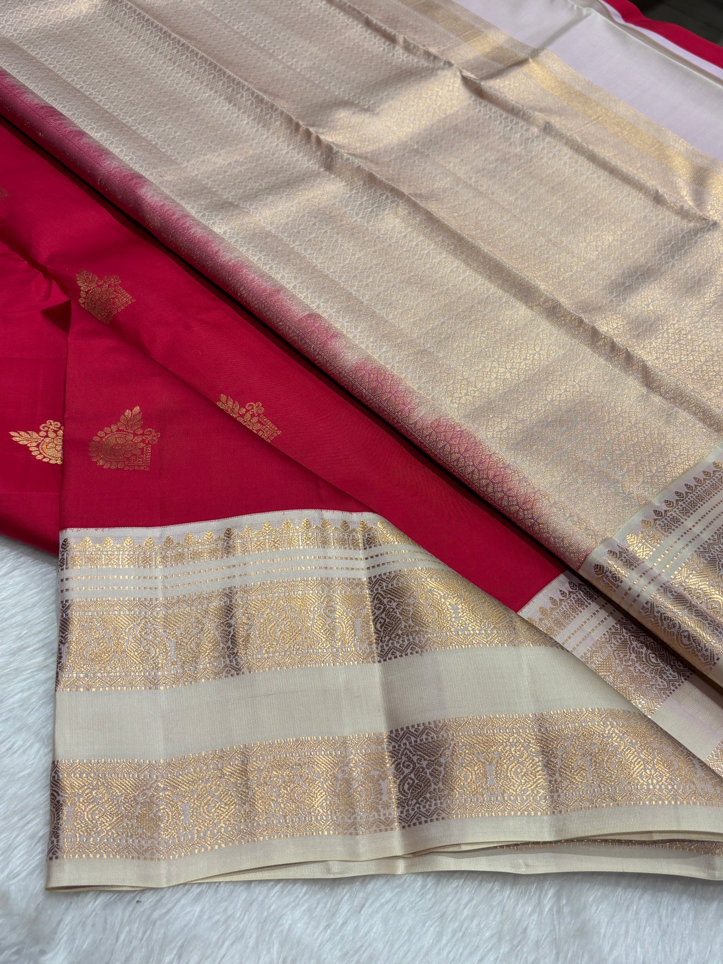 Pure Kanchipuram silk