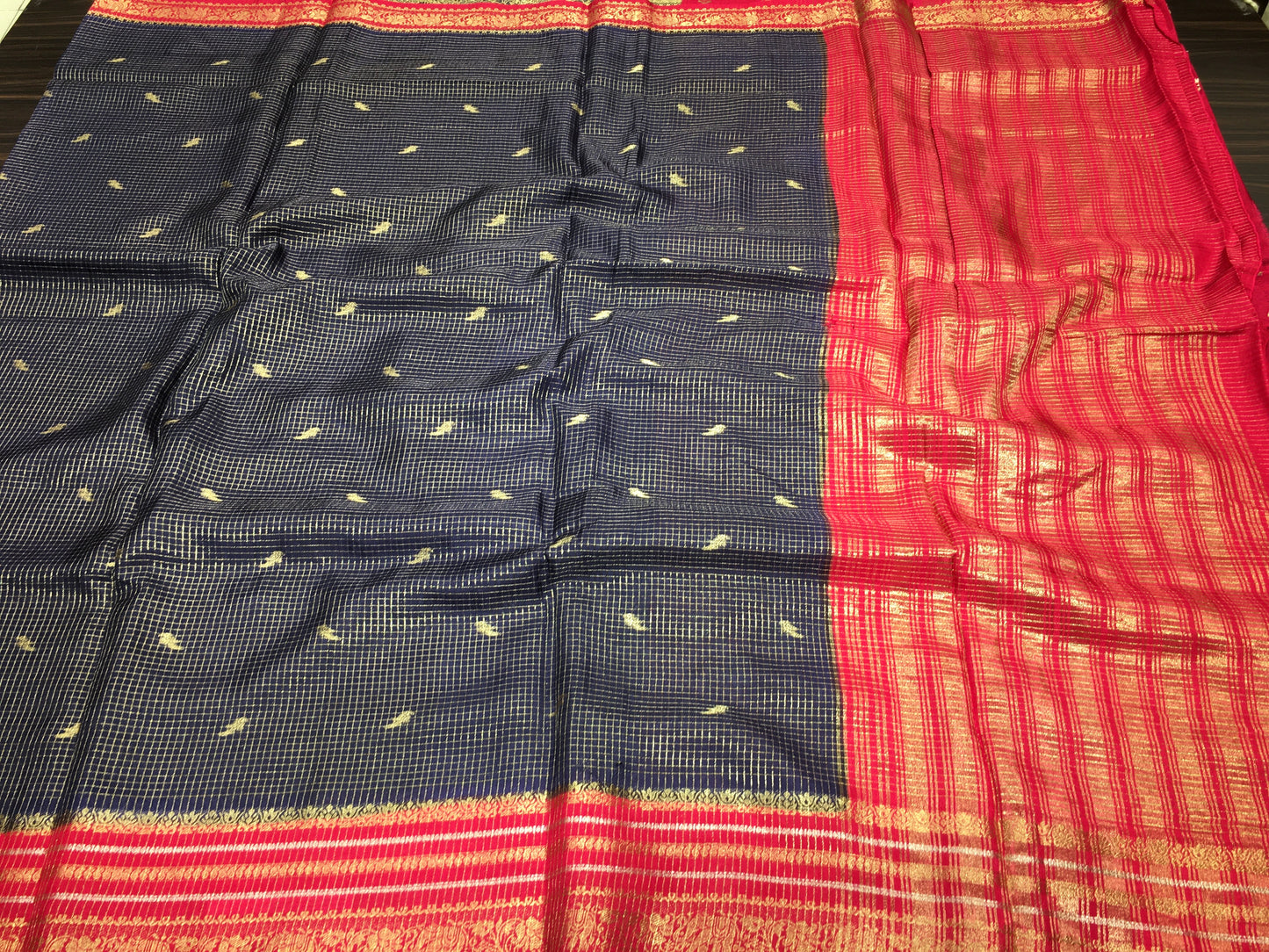 Moonga crape saree