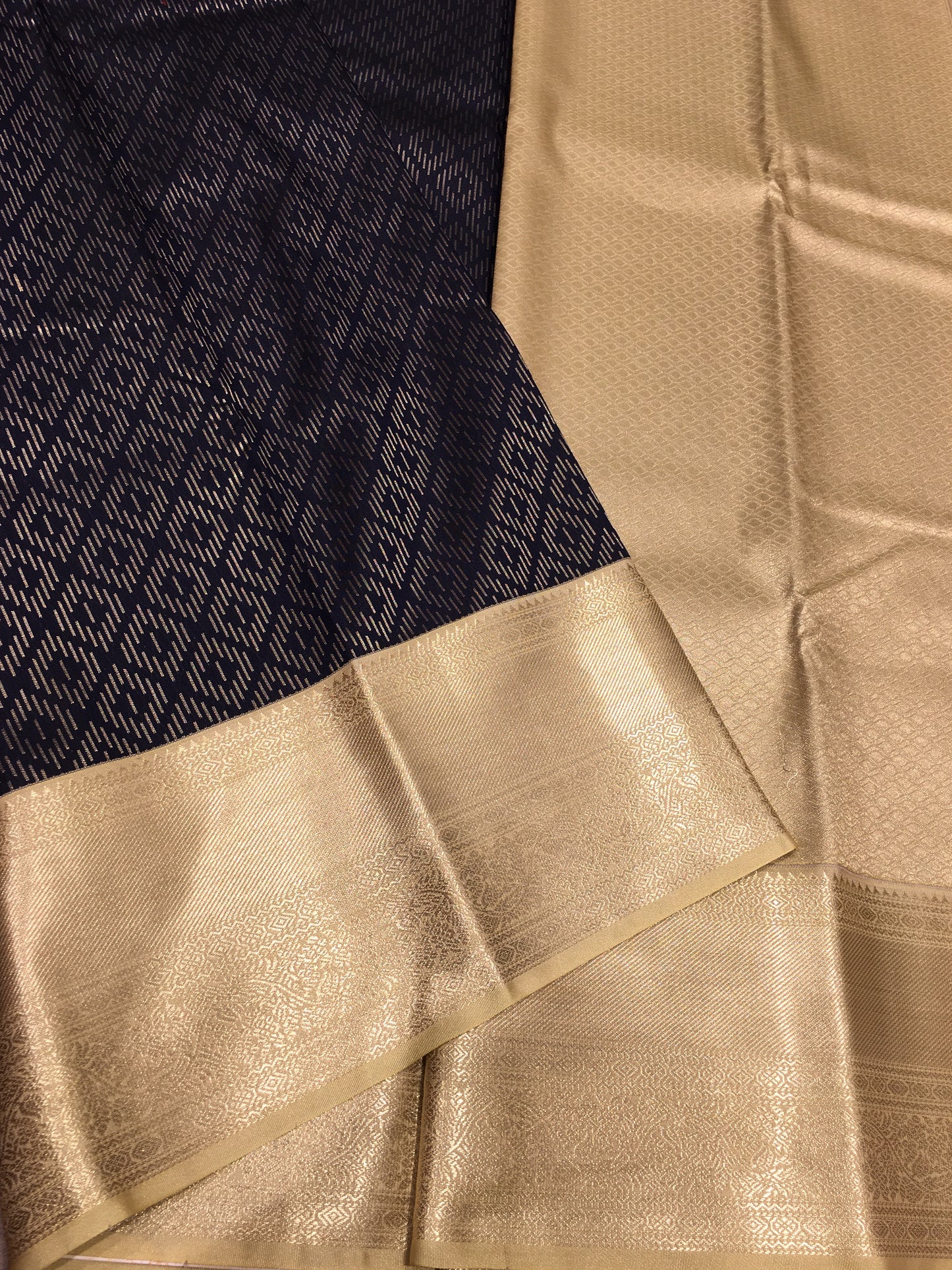 Semi Kanchipuram silk