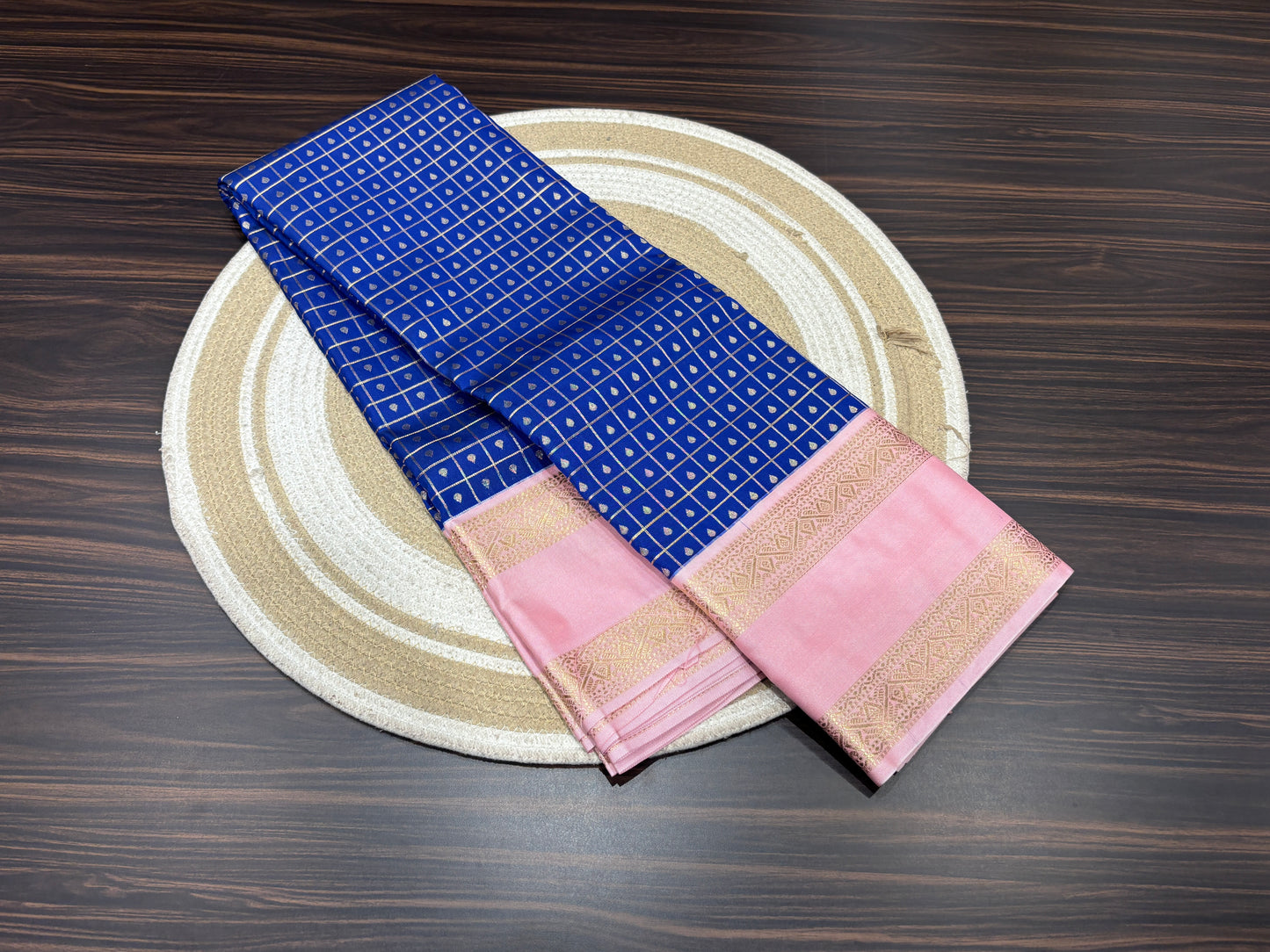 Semi Kanchipuram silk