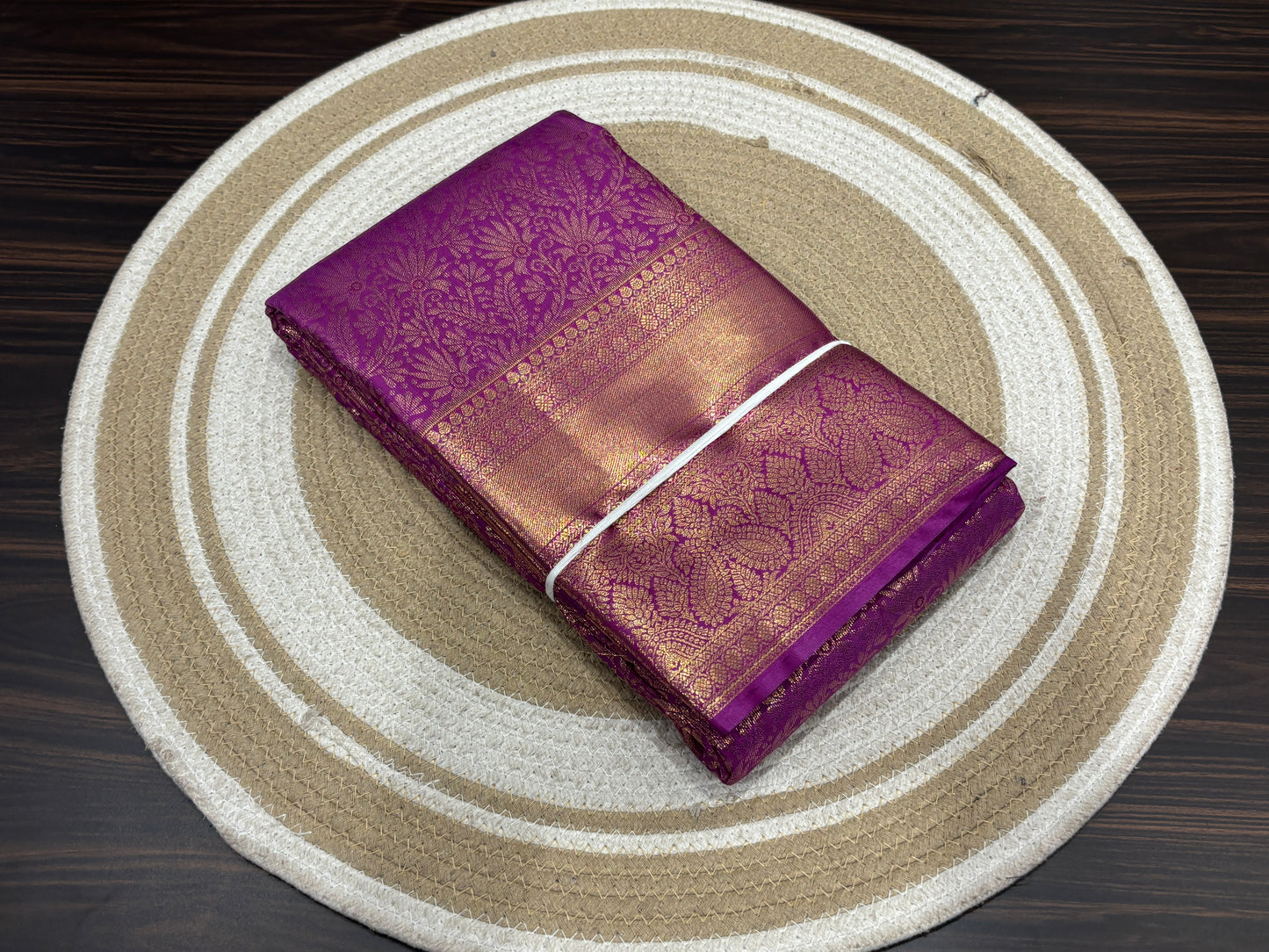 Semi Kanchipuram silk