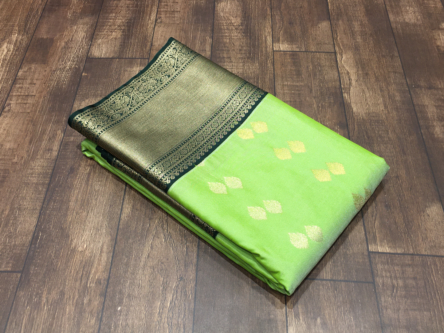 Semi Kanchipuram silk