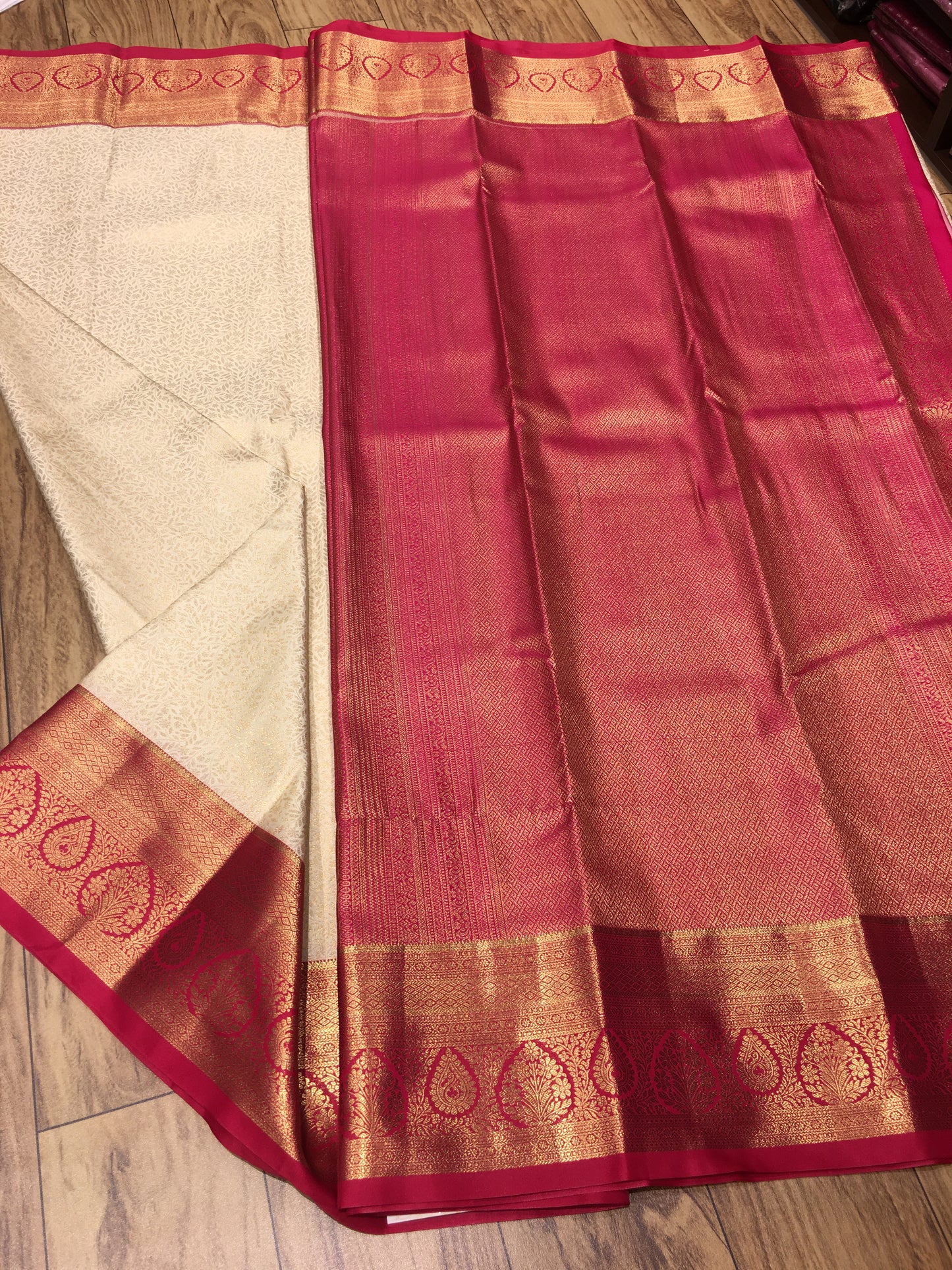 Semi Kanchipuram Brocade