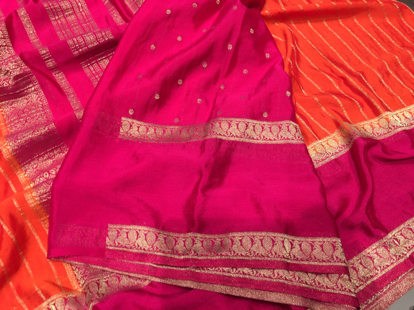 Wrinkle chiffon saree