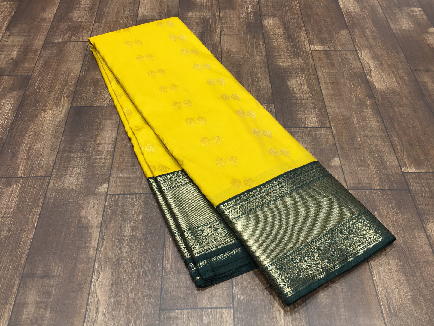 Semi Kanchipuram silk