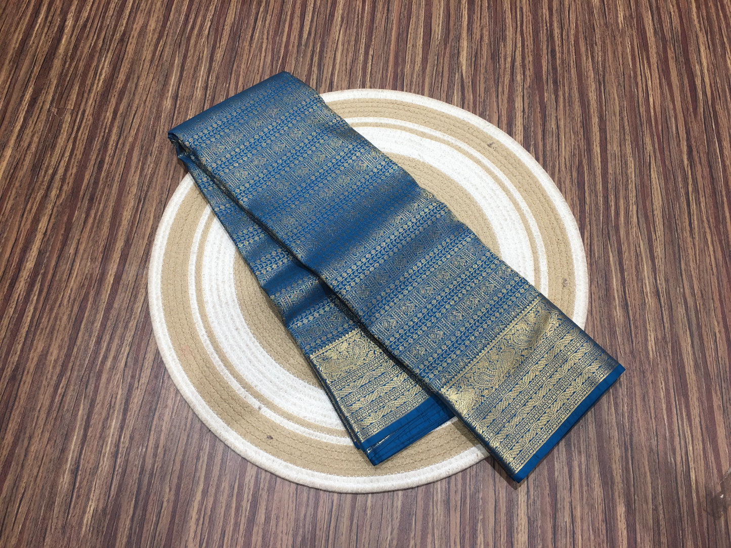 Semi Kanchipuram silk