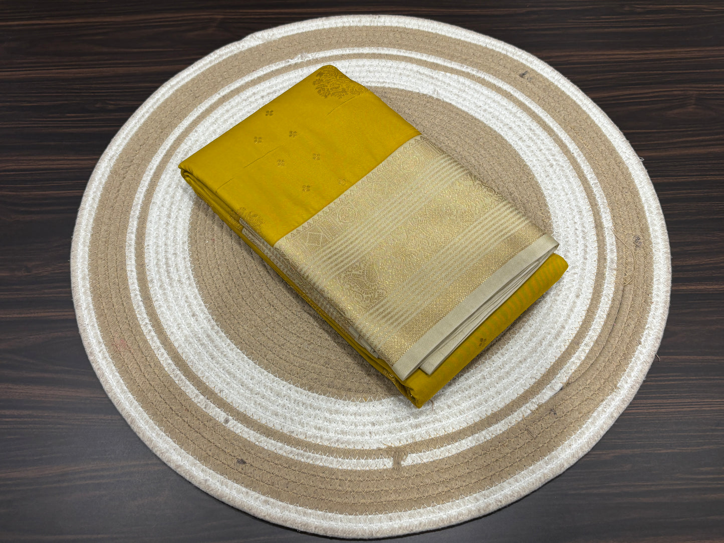 Semi Kanchipuram silk