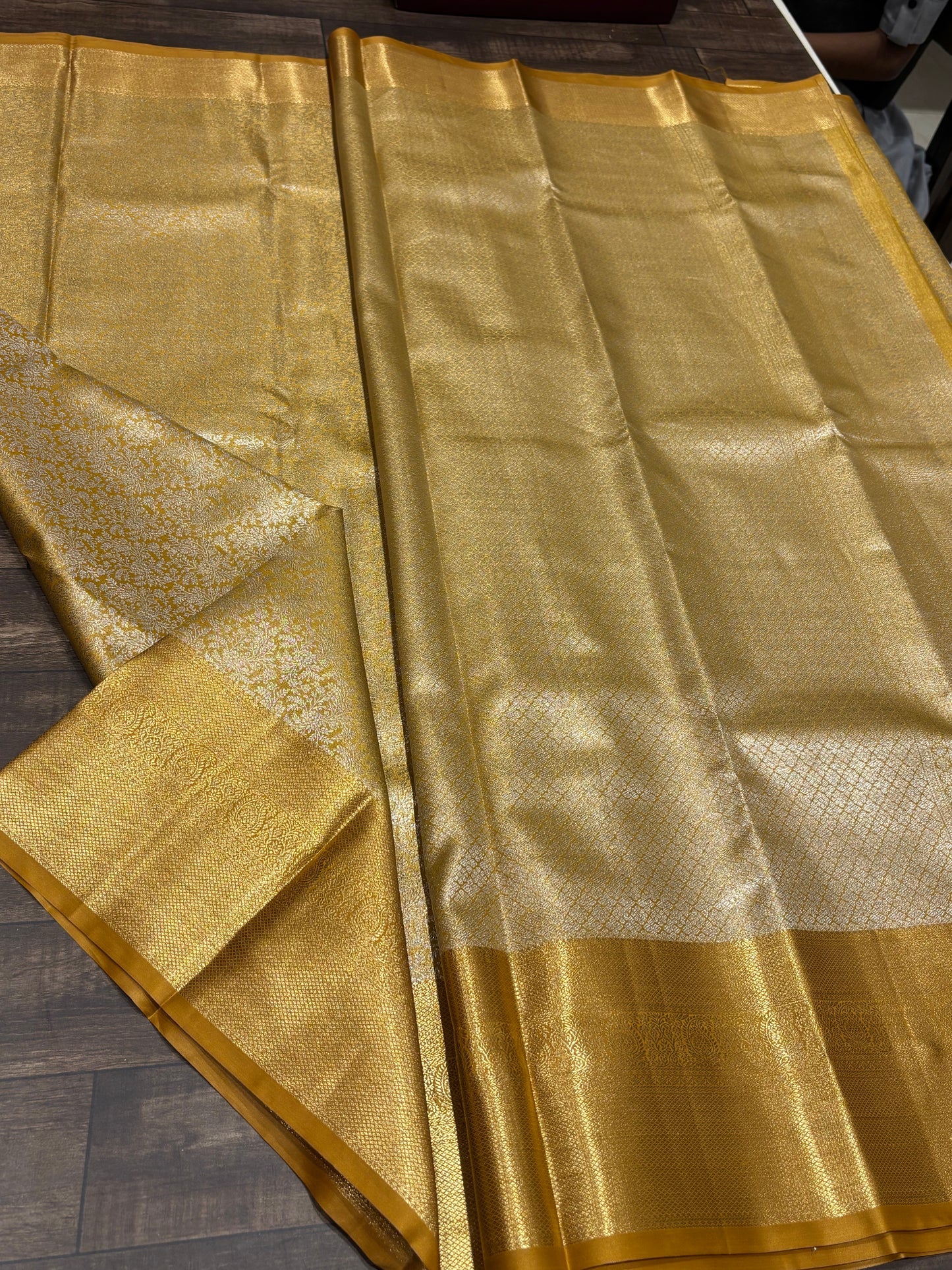 Semi Kanchipuram Tissue