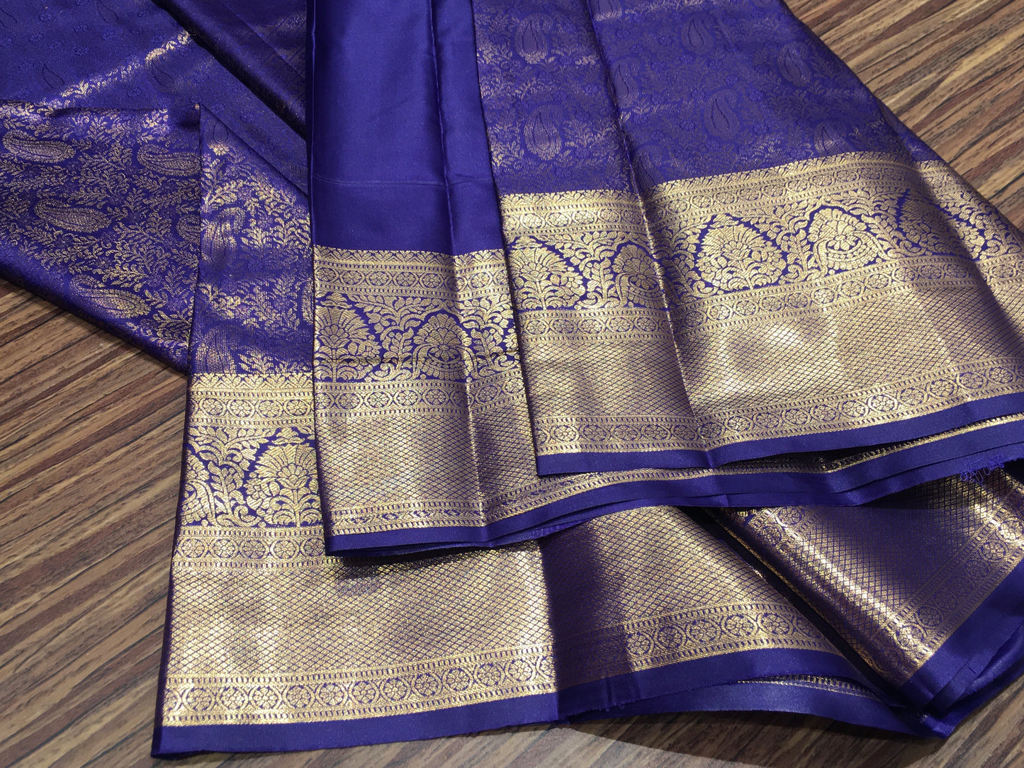 Semi Kanchipuram silk