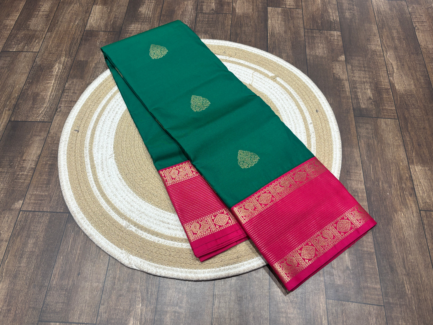 Semi Kanchipuram silk