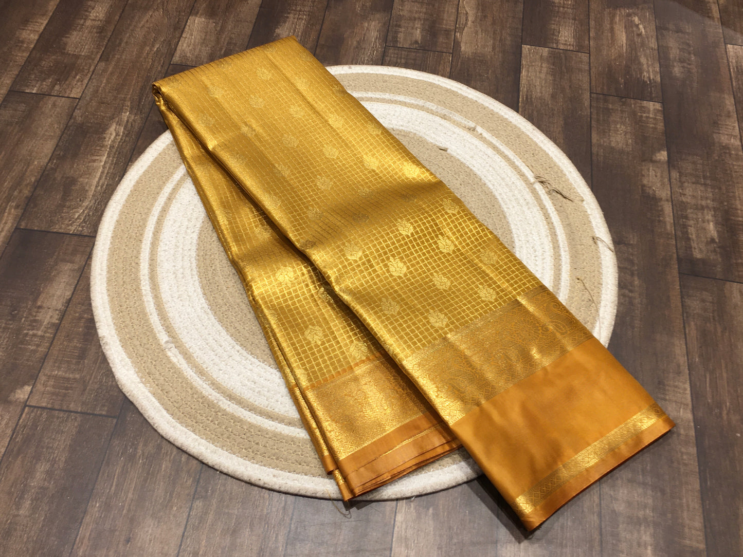Semi Kanchipuram tissue