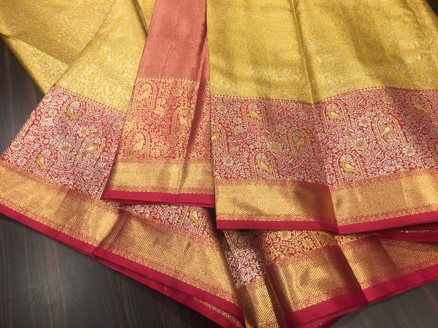 Semi Kanchipuram silk