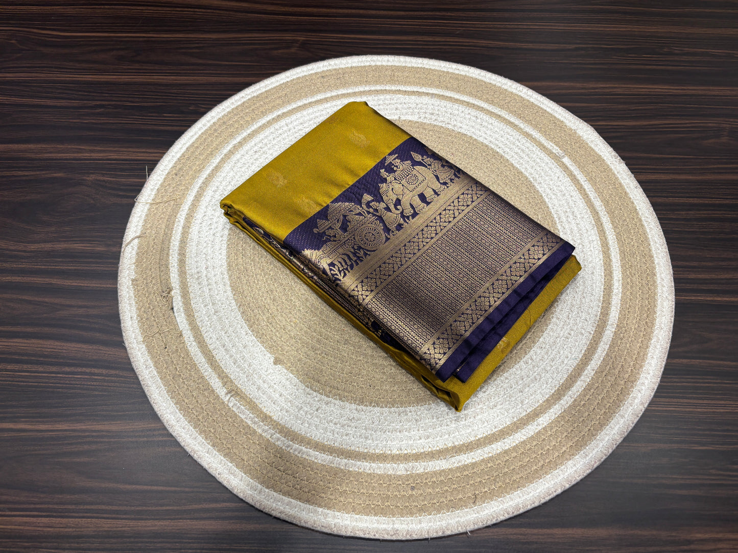 Semi Kanchipuram silk